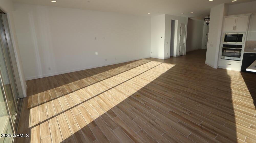 Photo #6