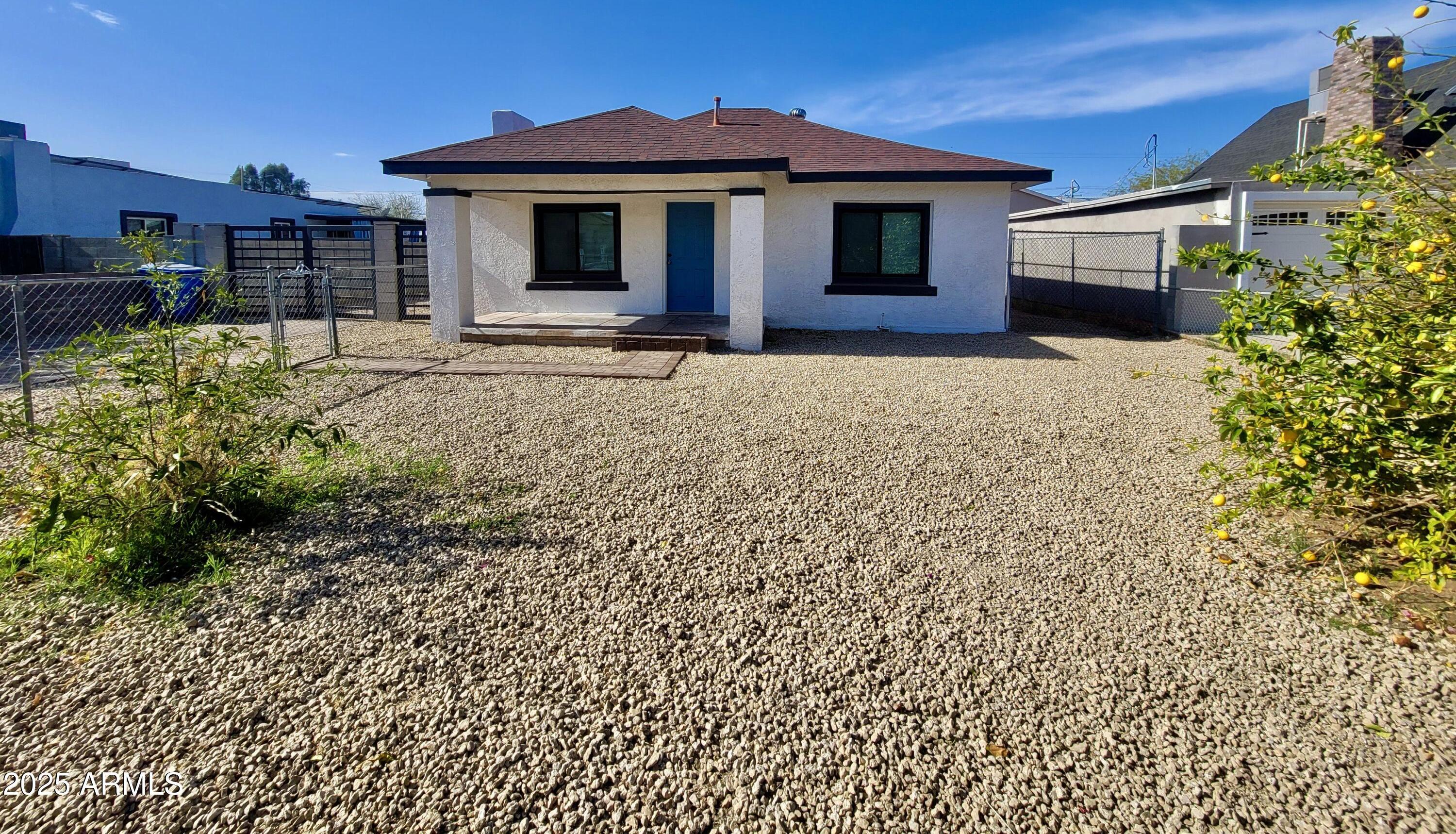 Photo one of 2112 N 24Th Pl Phoenix AZ 85008 | MLS 6794795