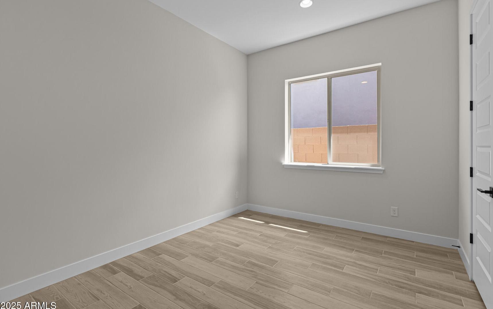 Photo #14
