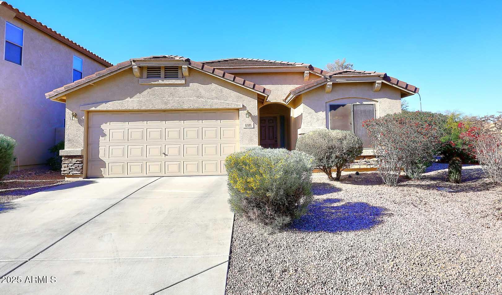 Photo one of 6808 S 36Th Dr Phoenix AZ 85041 | MLS 6805131