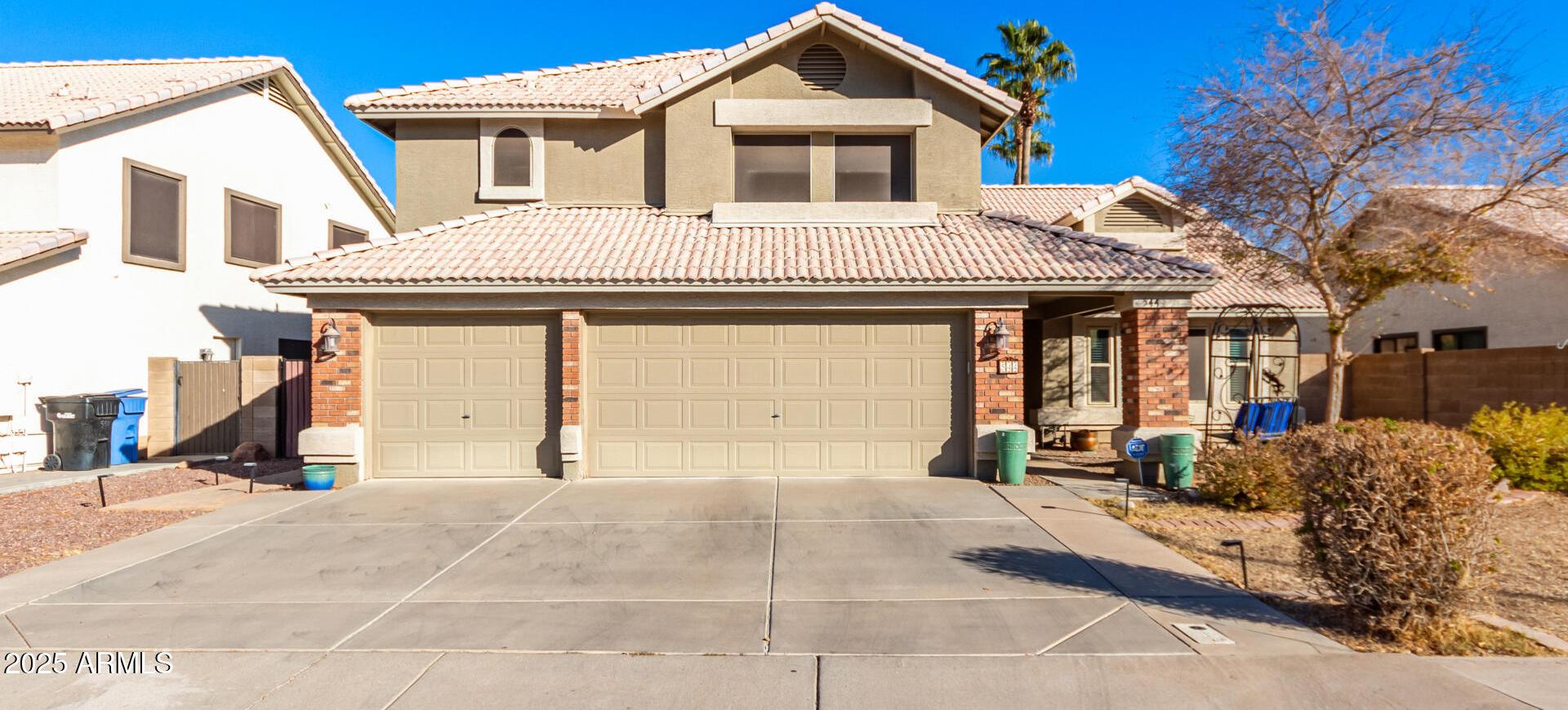 Photo one of 544 W Sierra Madre Ave Gilbert AZ 85233 | MLS 6805726