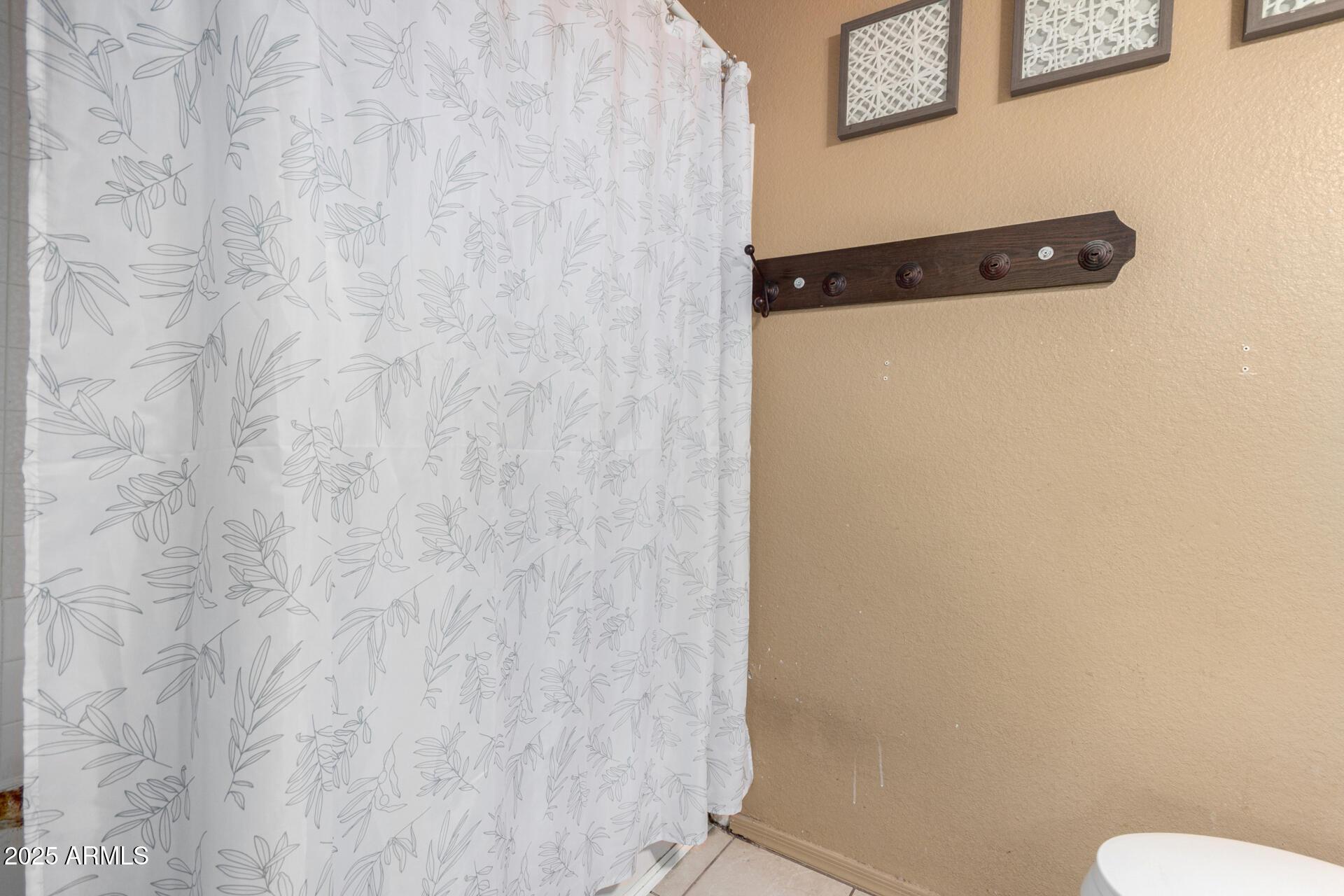 Photo #33