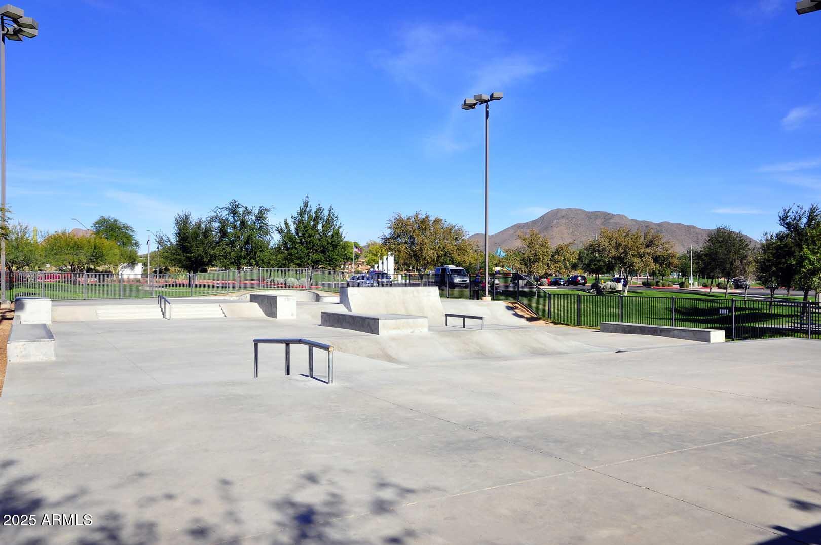 Photo #33