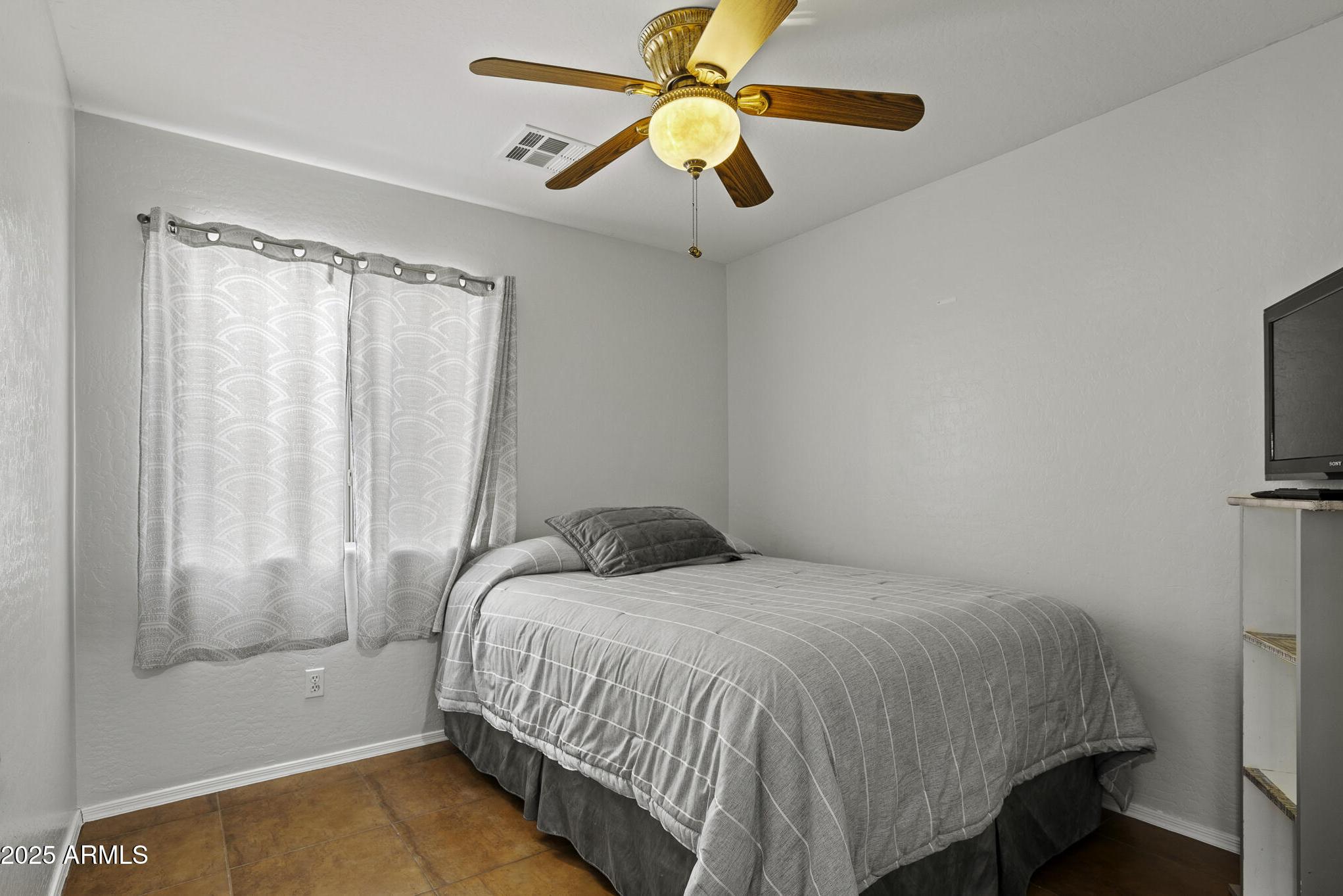 Photo #7