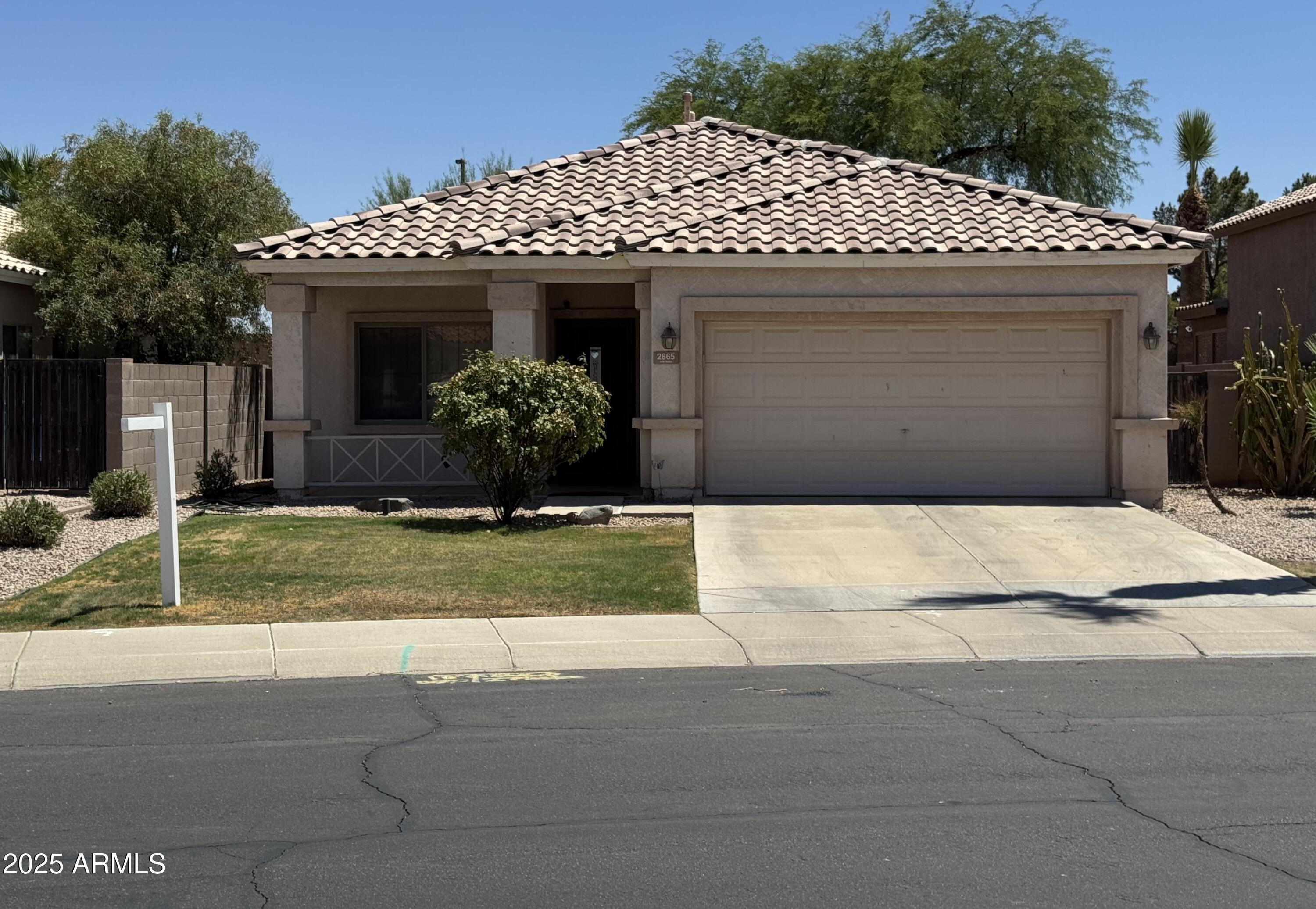 Photo one of 2865 E Cathy Dr Gilbert AZ 85296 | MLS 6815199