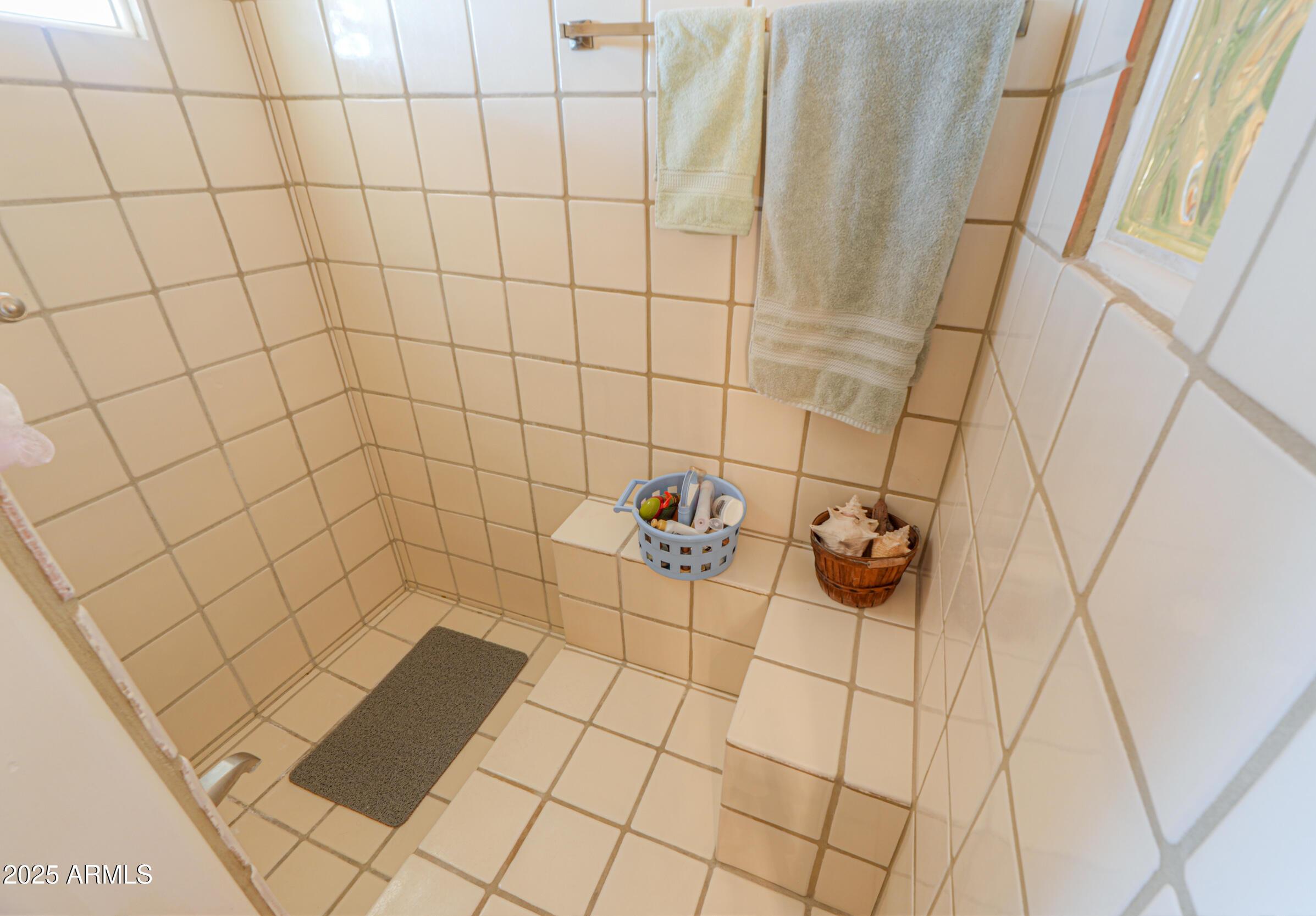 Photo #32