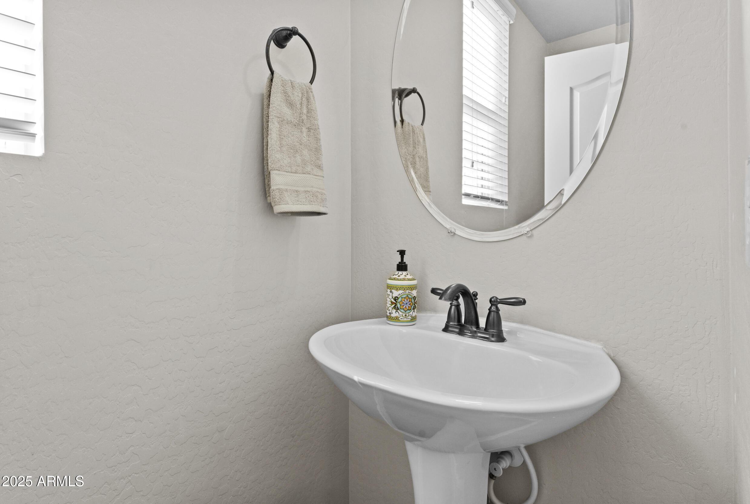 Photo #11
