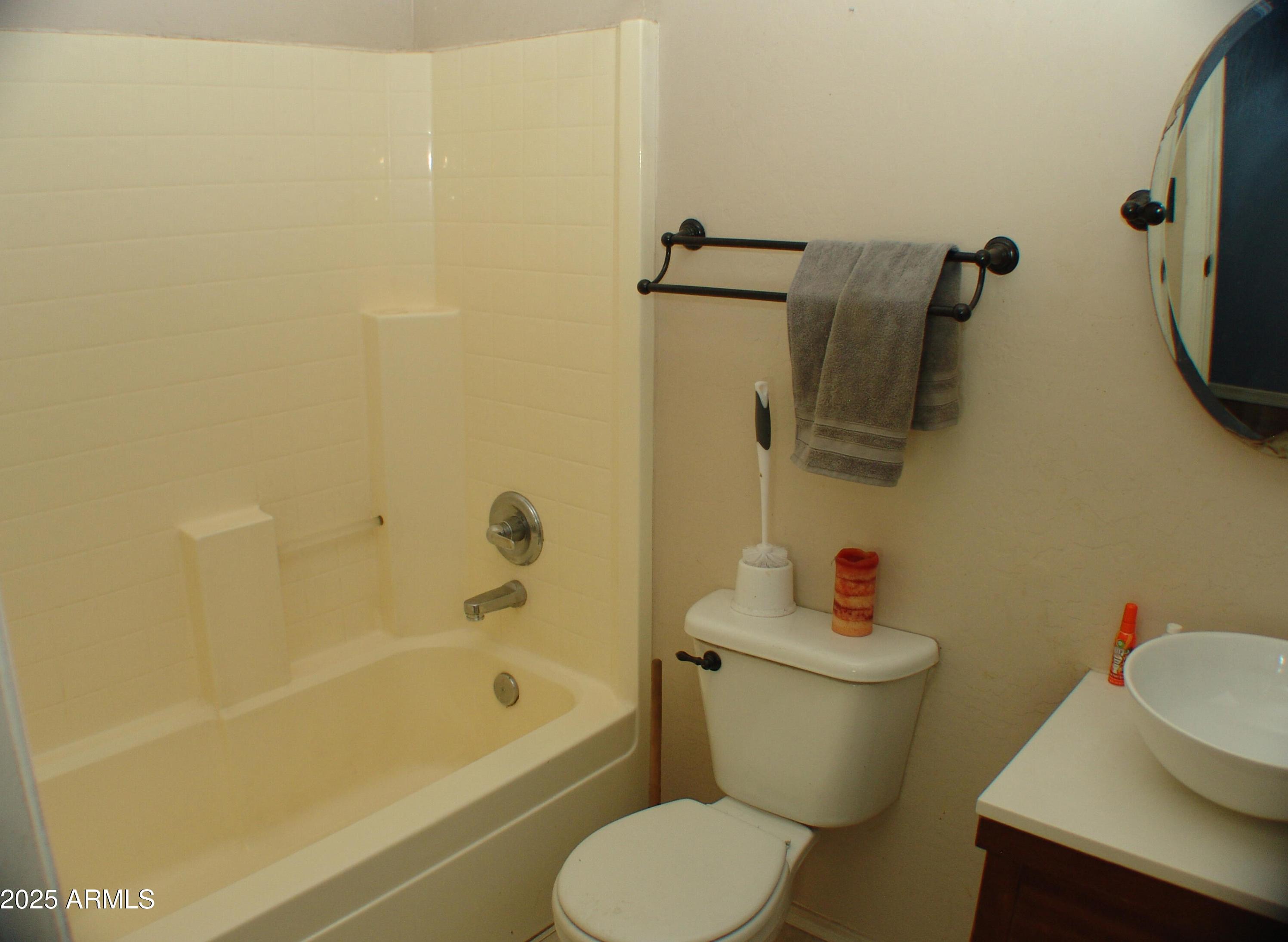 Photo #12