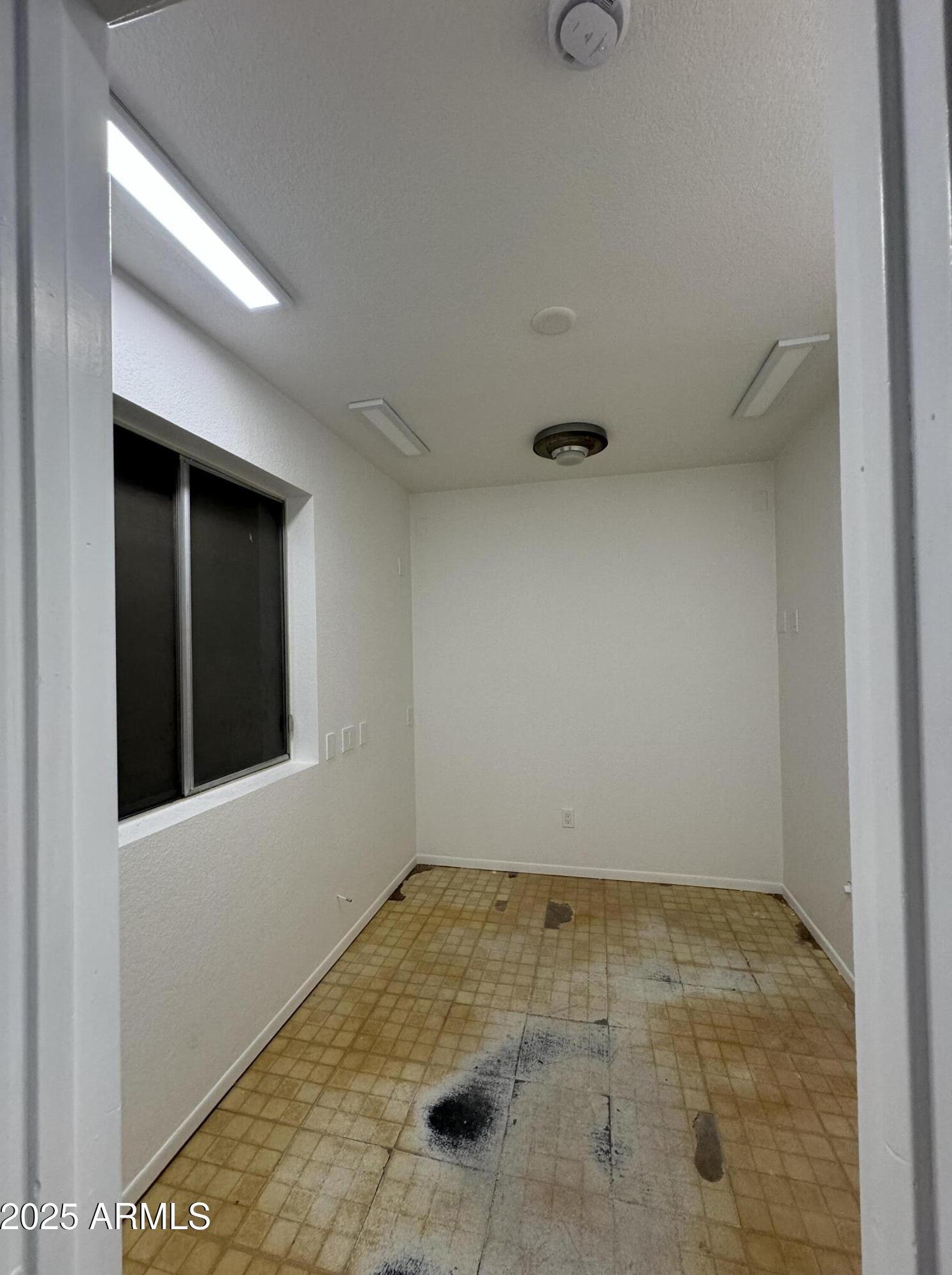 Photo #36