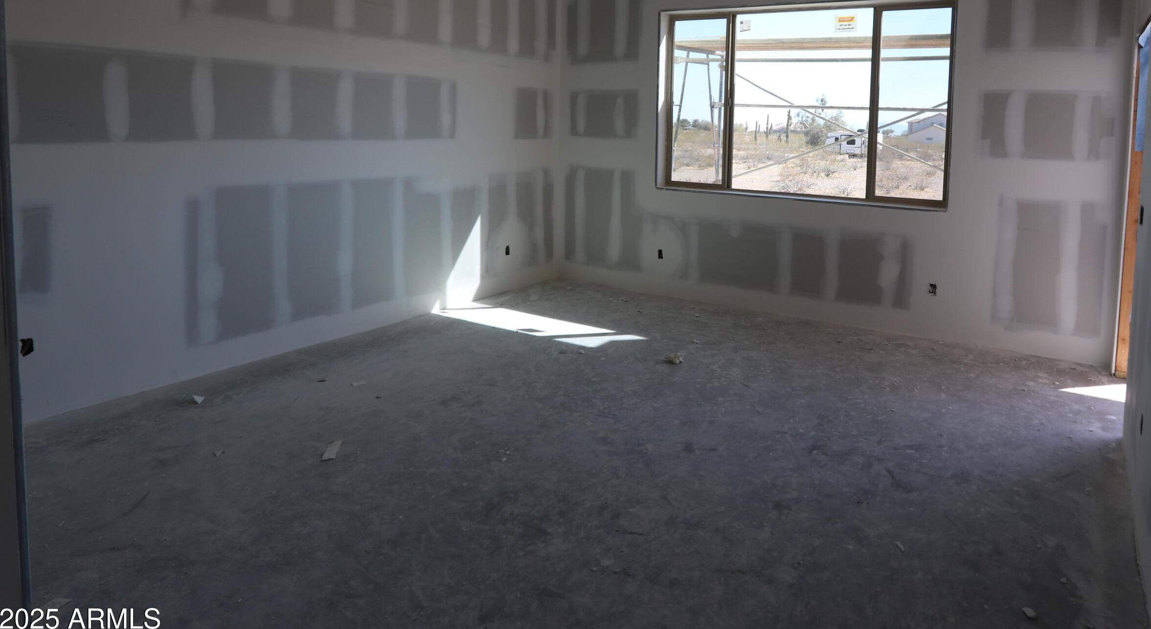 Photo #12