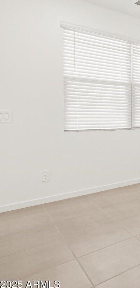 Photo #12