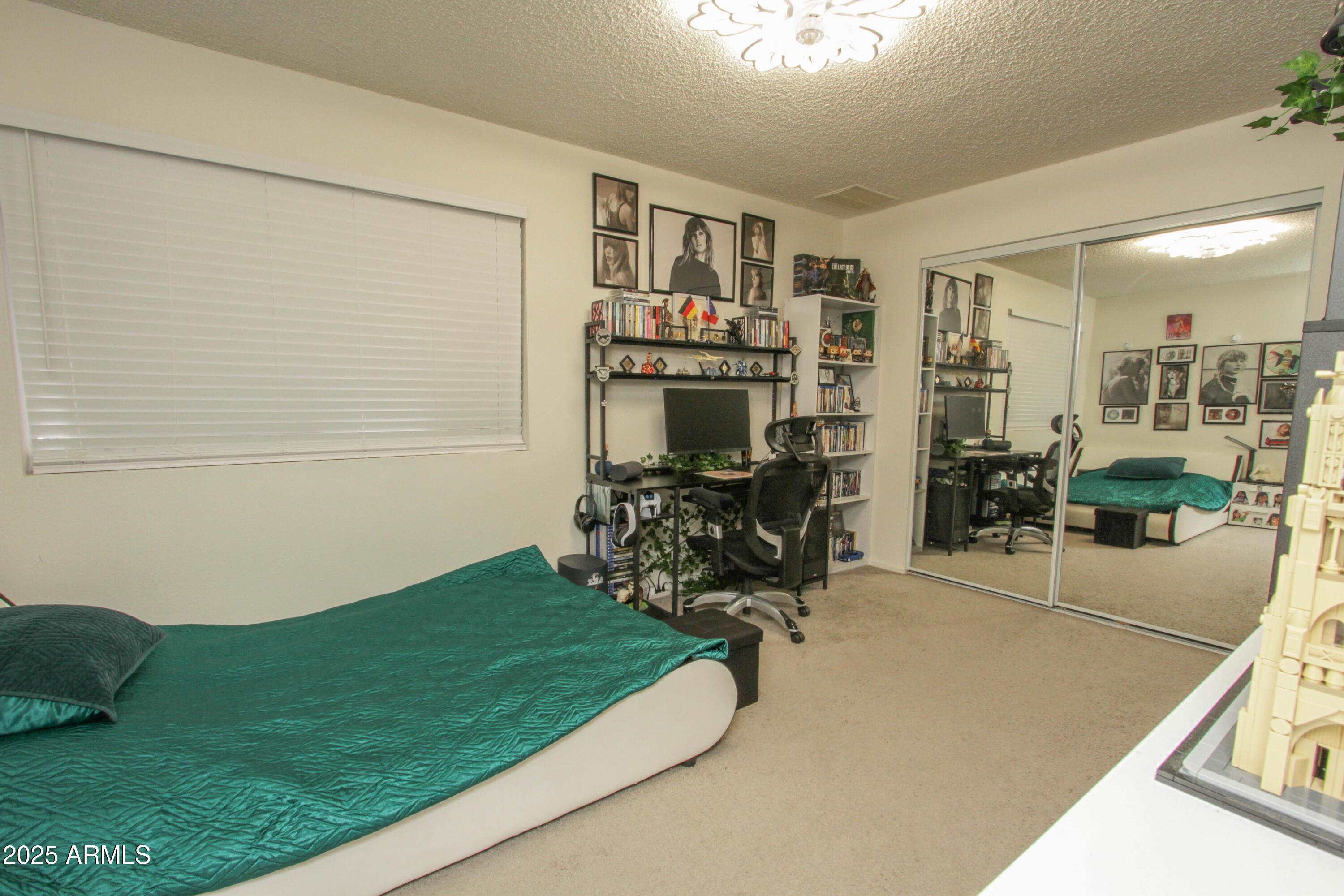 Photo #18