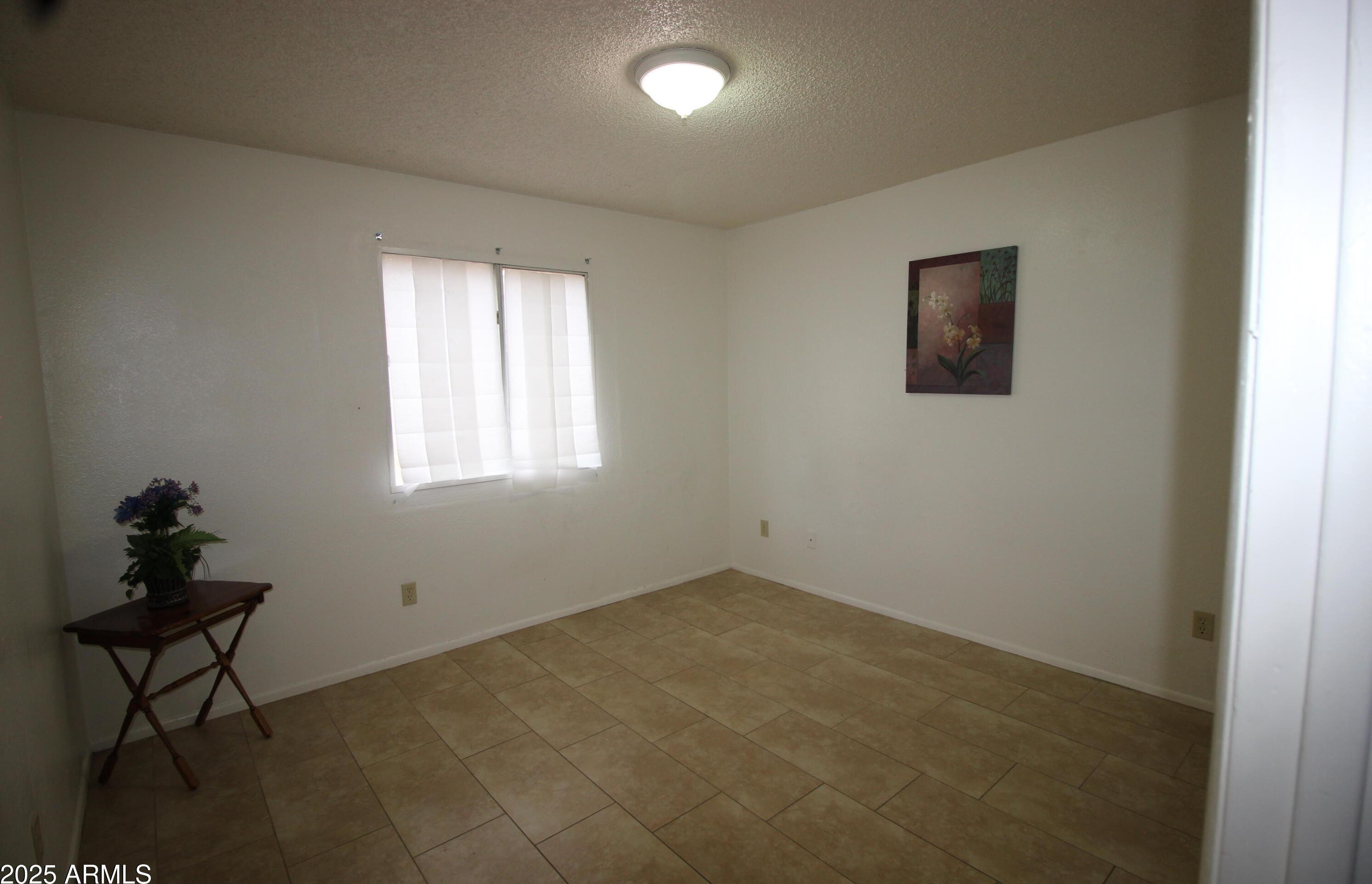 Photo #6