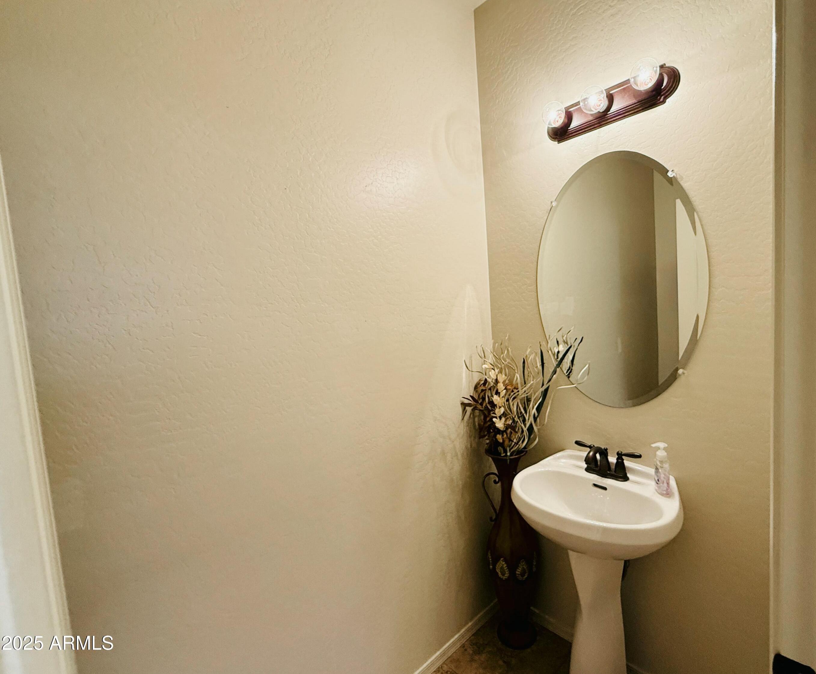 Photo #11