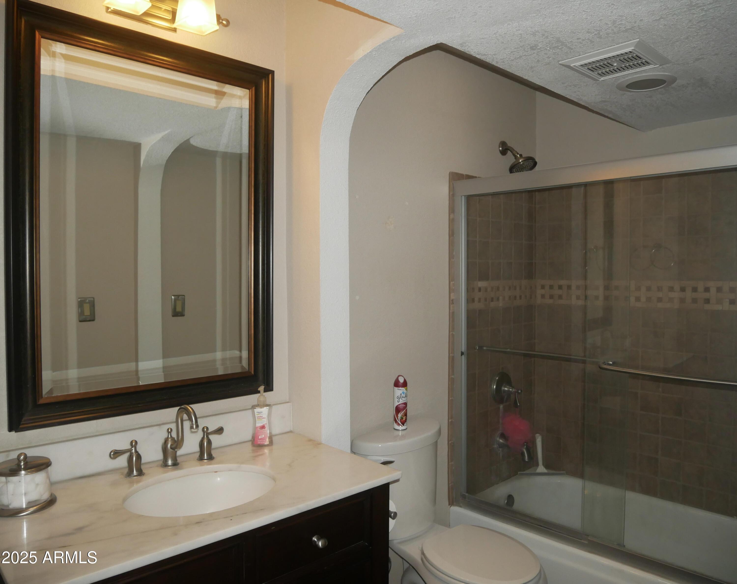 Photo #32