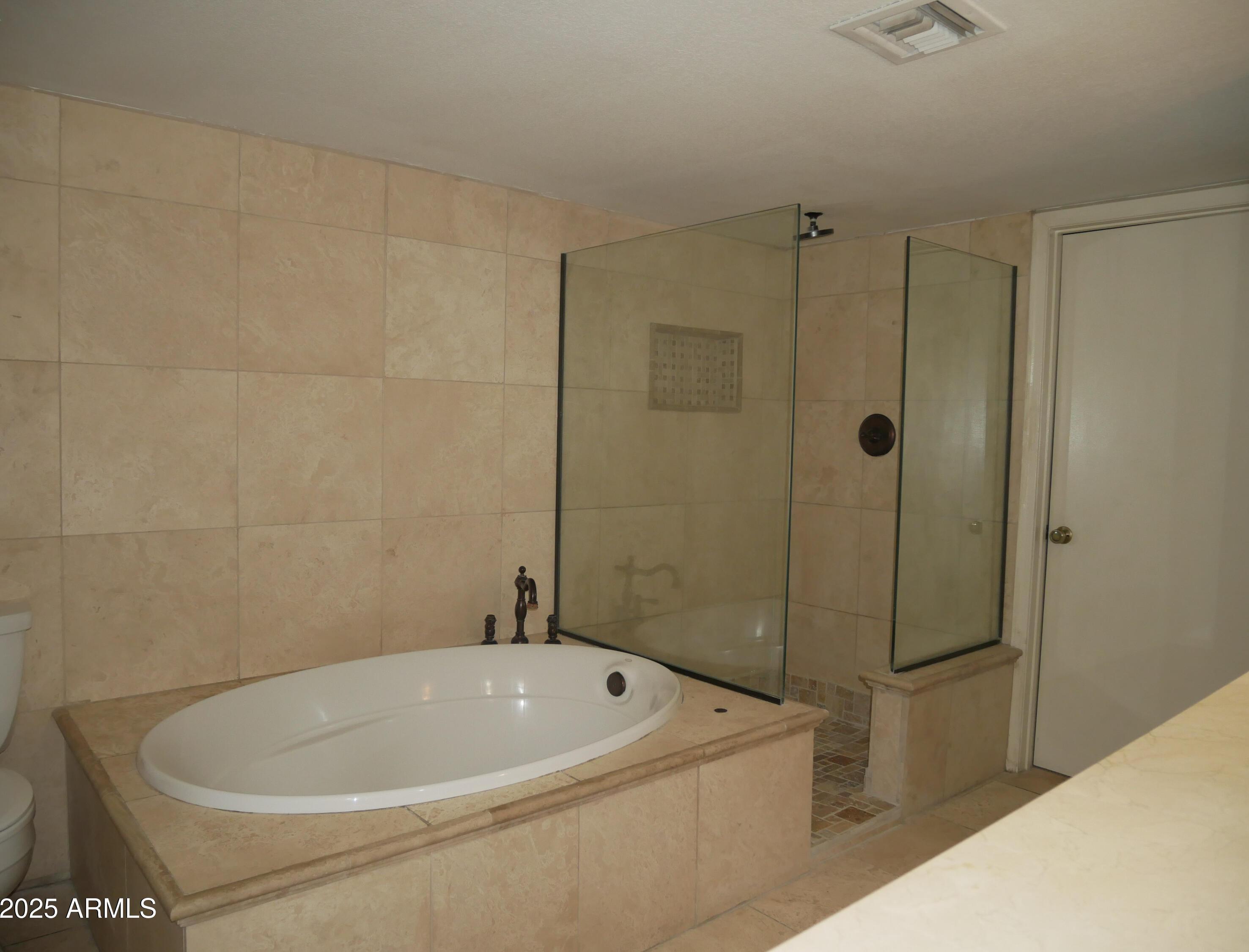 Photo #42