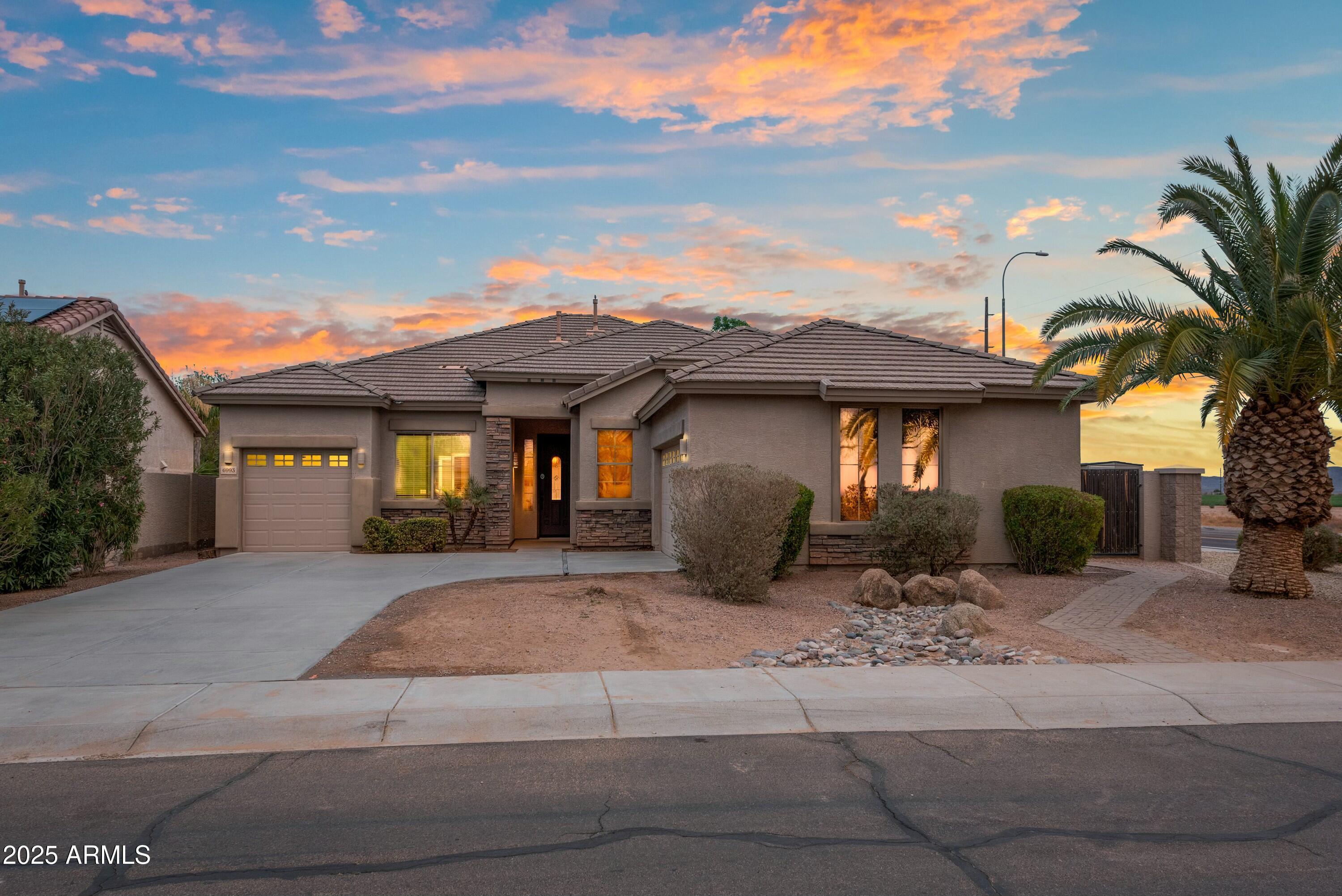 Photo one of 6993 S Roger Way Chandler AZ 85249 | MLS 6824749