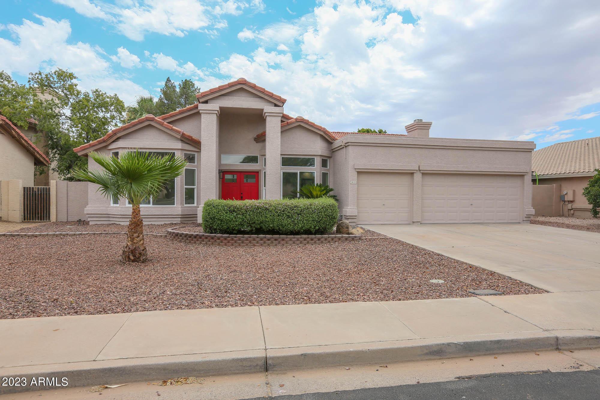 Photo one of 1915 E Citation Ln Tempe AZ 85284 | MLS 6824898