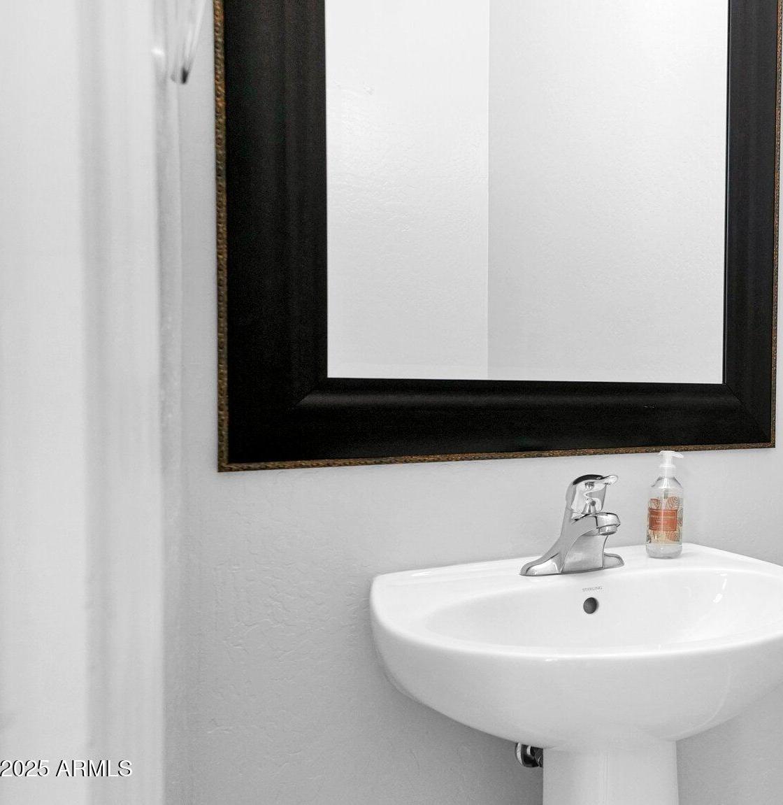 Photo #32