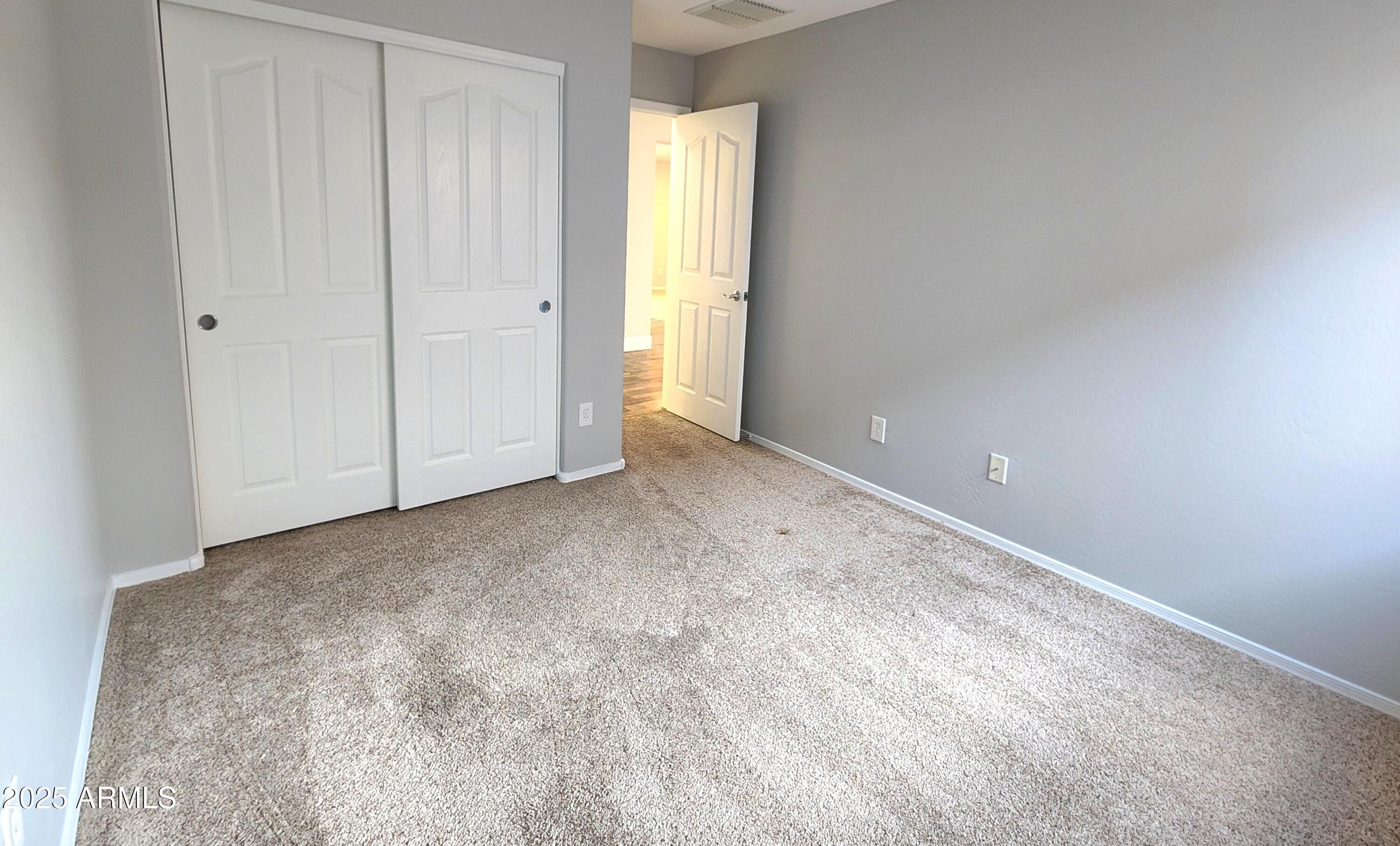 Photo #32