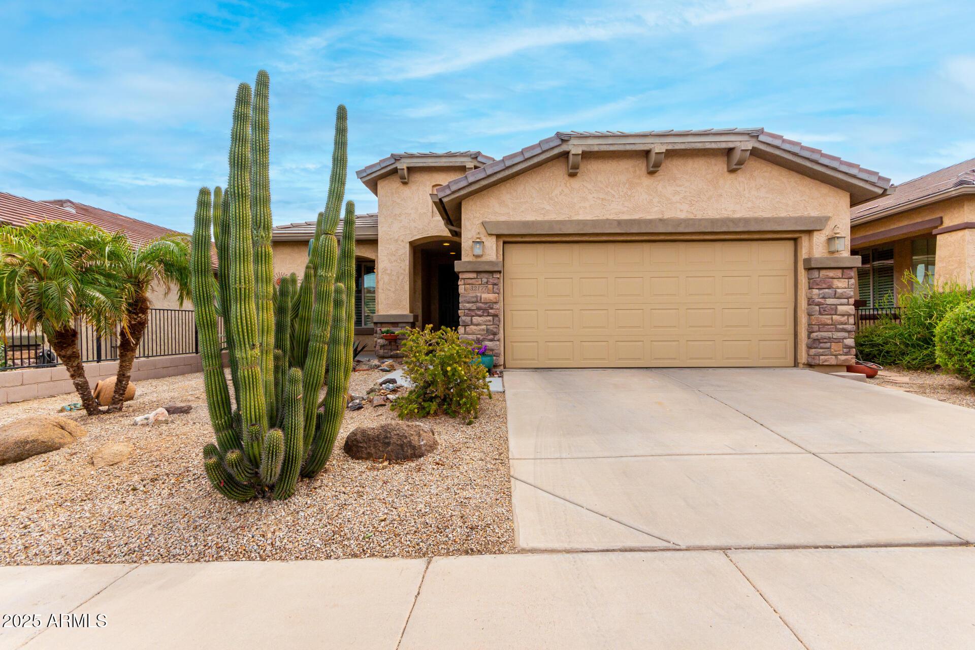 Photo one of 32177 N Echo Canyon Rd San Tan Valley AZ 85143 | MLS 6826981