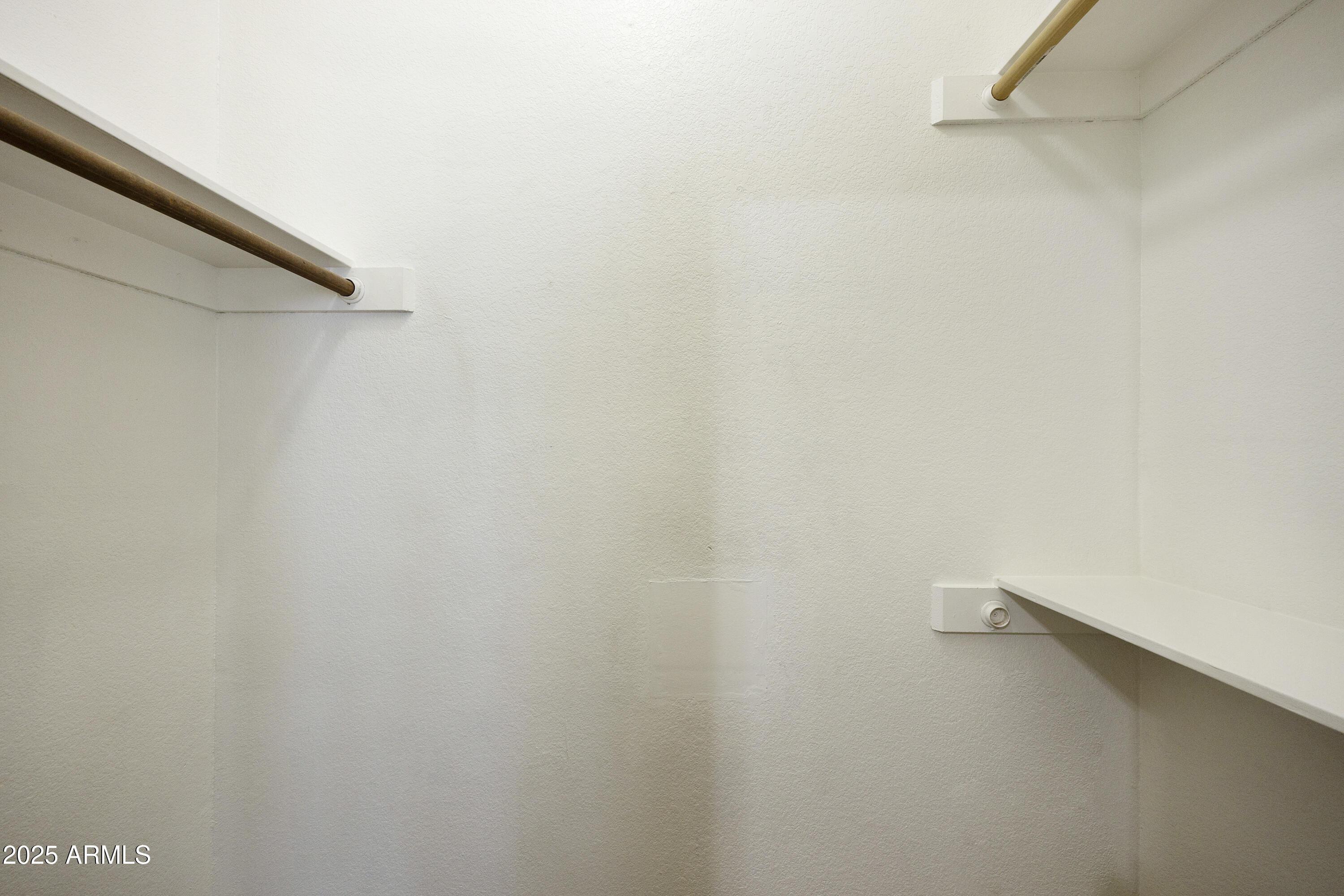 Photo #33