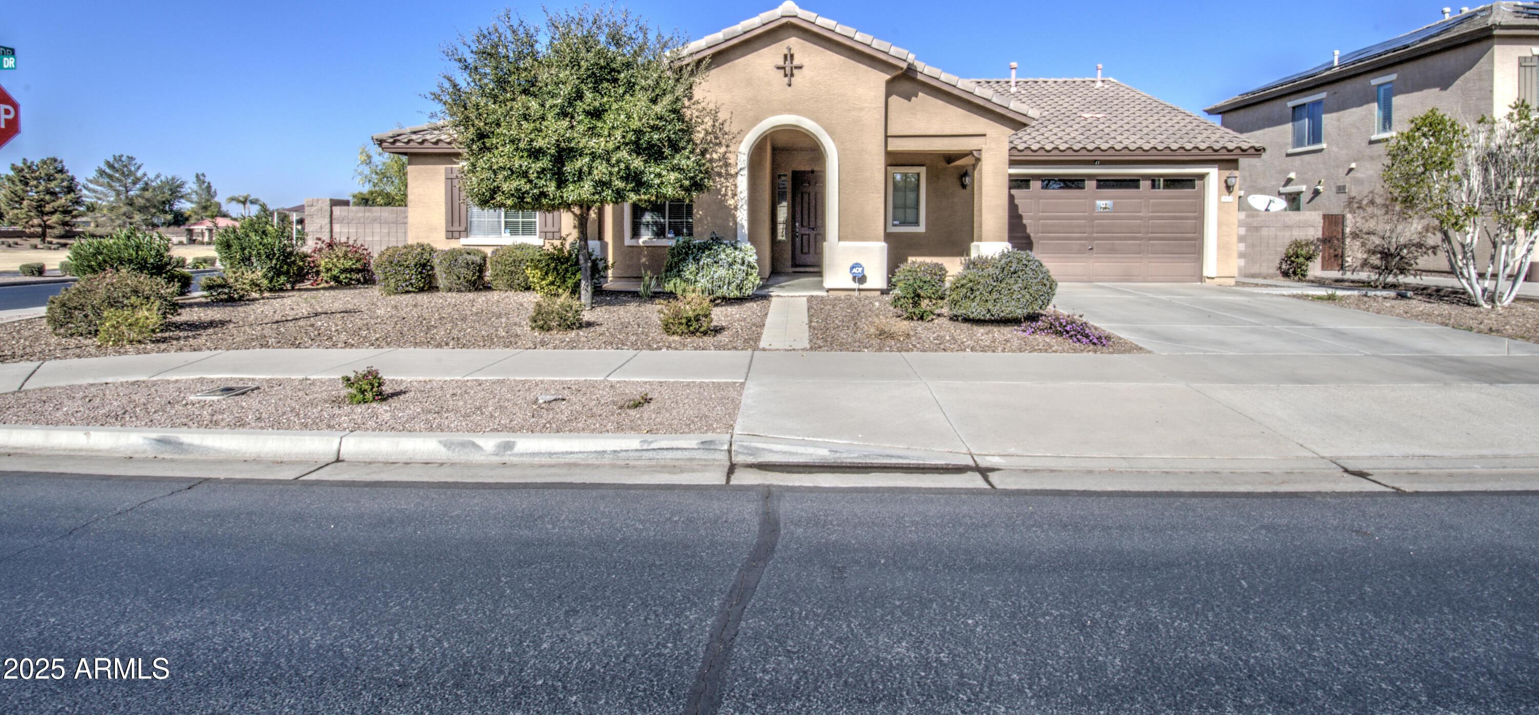 Photo one of 18618 E Mockingbird Dr Queen Creek AZ 85142 | MLS 6828048