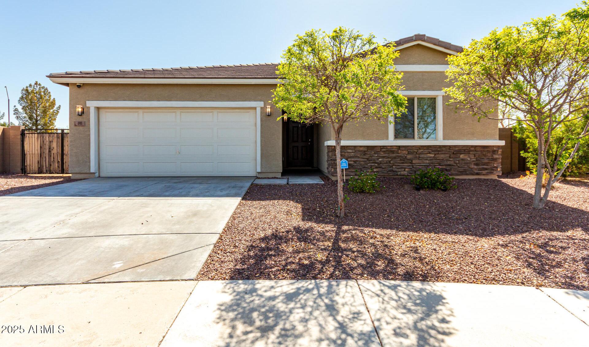 Photo one of 101 W Seven Seas Dr Casa Grande AZ 85122 | MLS 6828155