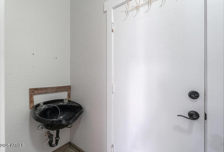 Photo #32