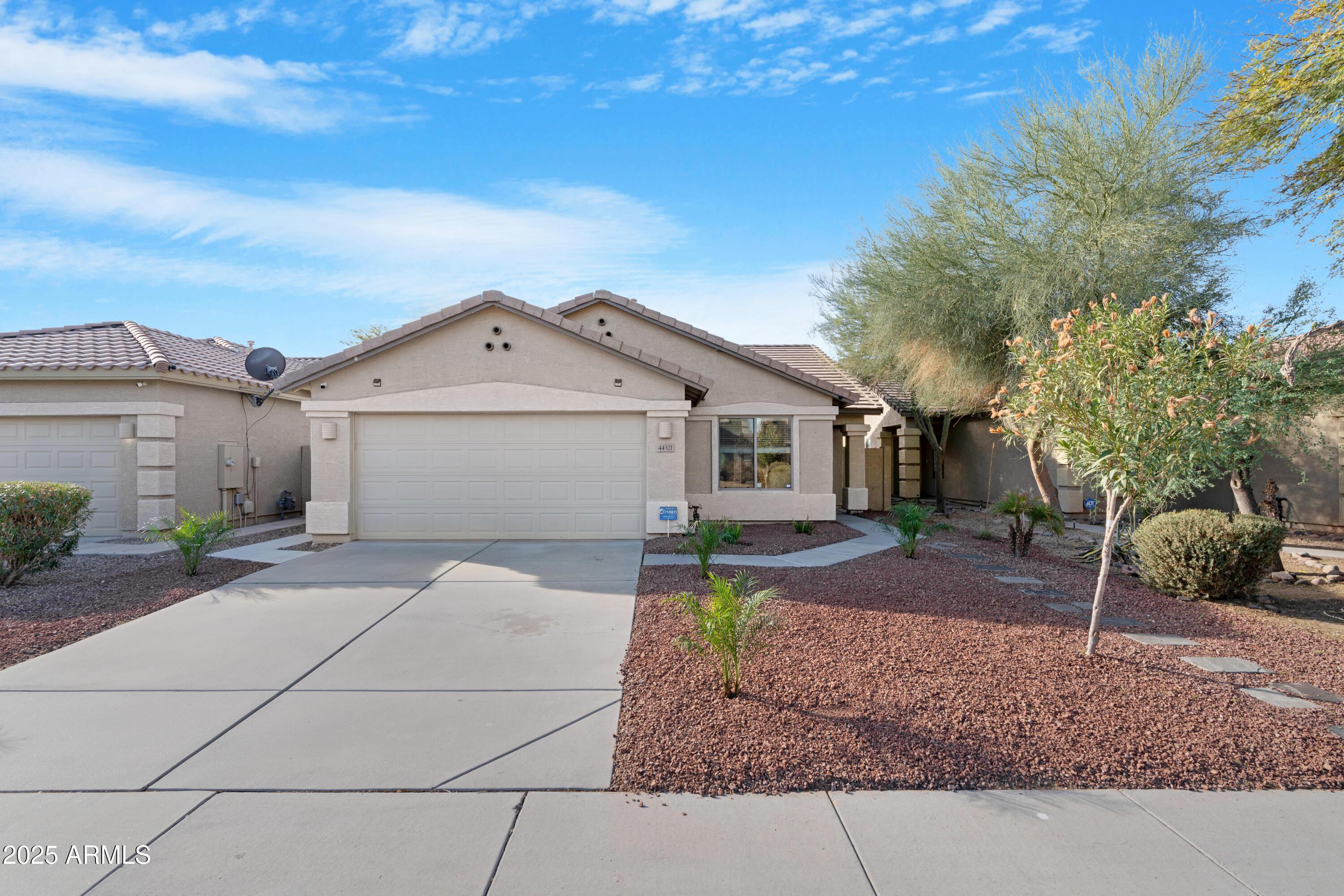 Photo one of 44321 Cypress Ln Maricopa AZ 85138 | MLS 6829036