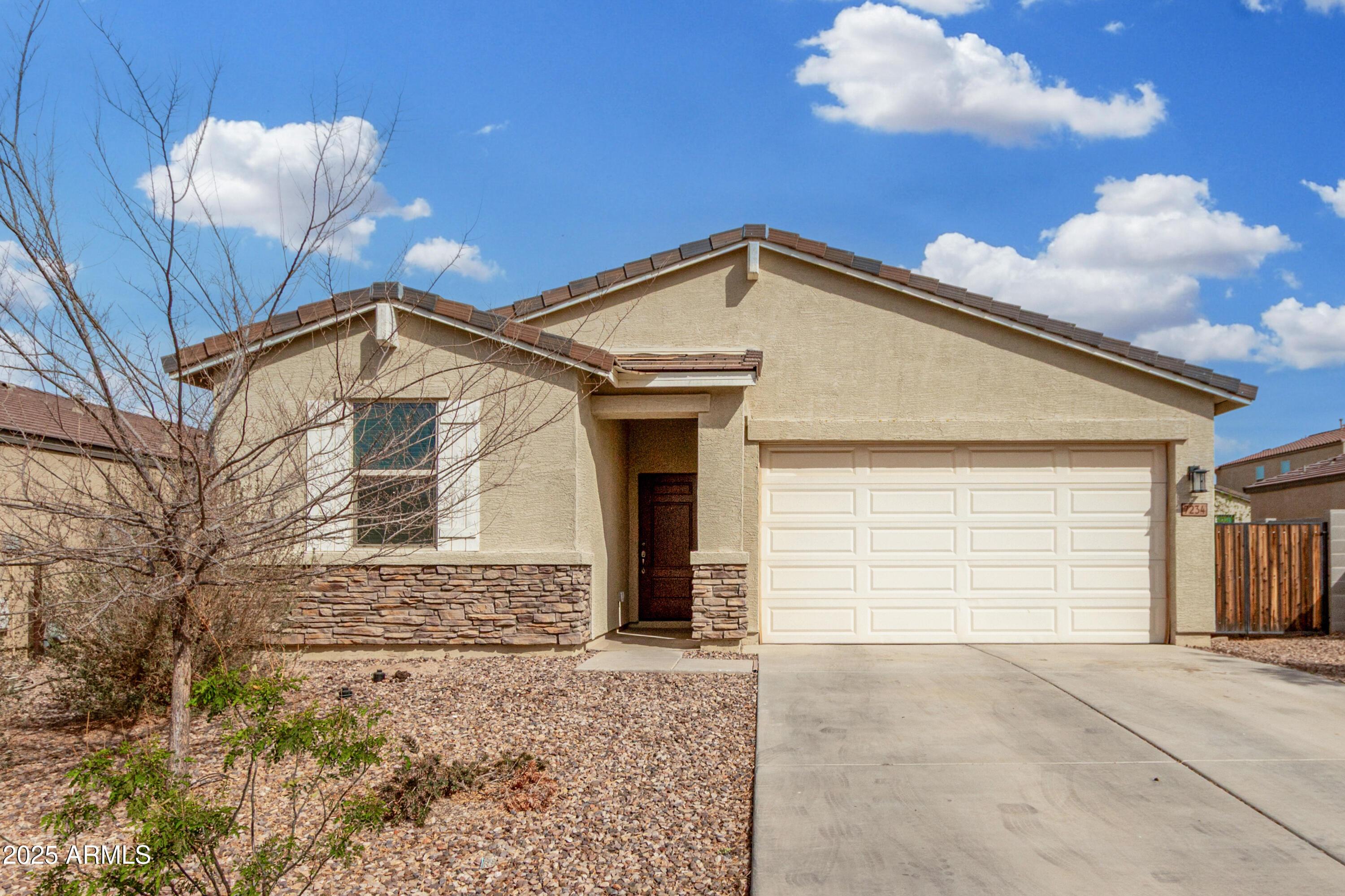 Photo one of 7234 E Eagle Nest Way San Tan Valley AZ 85143 | MLS 6829188