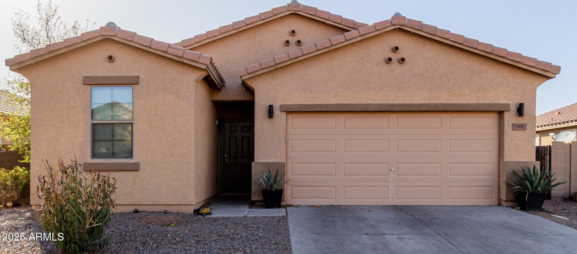 Photo one of 18842 N Lariat Rd Maricopa AZ 85138 | MLS 6829701