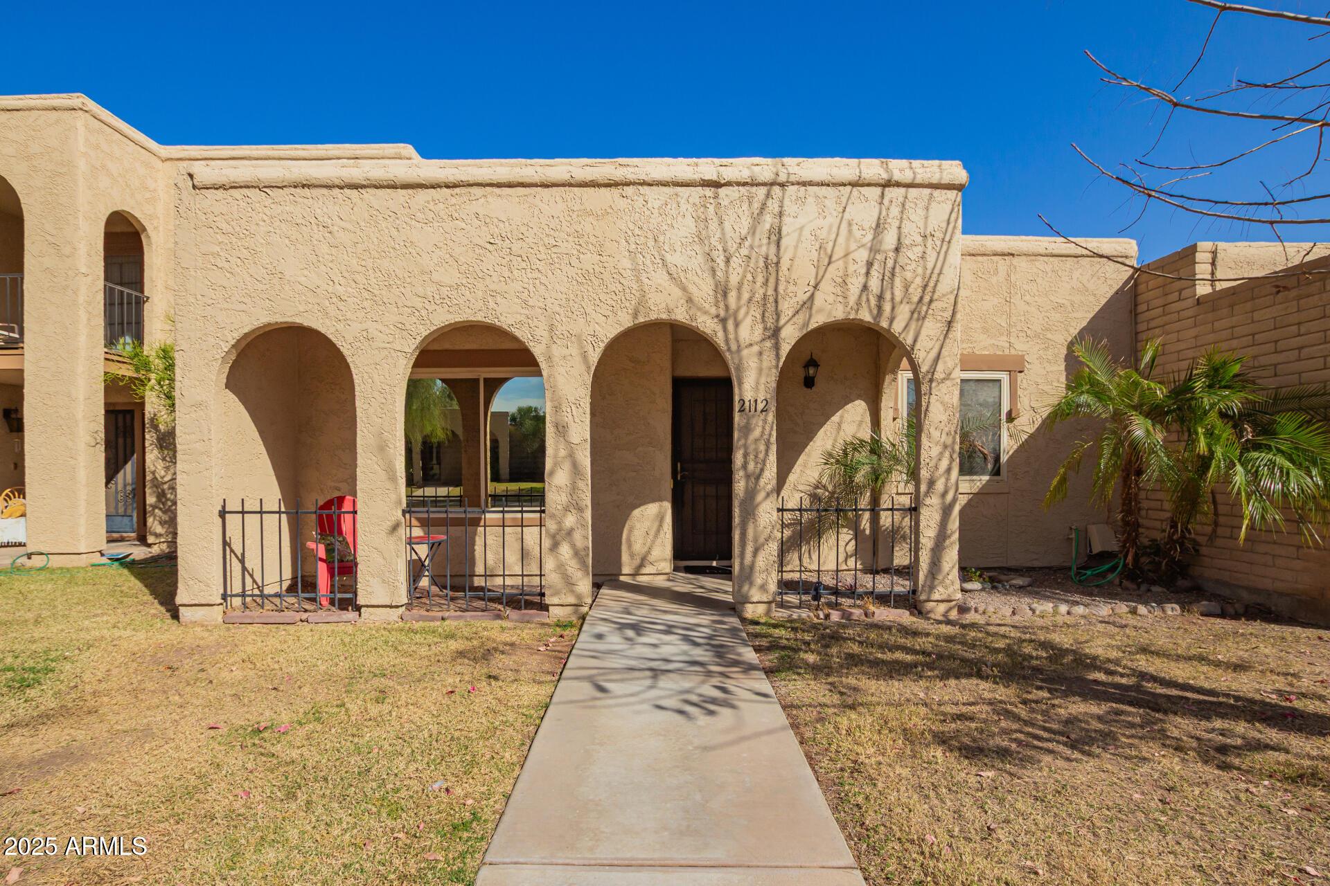 Photo one of 2112 E Minton Dr Tempe AZ 85282 | MLS 6830104