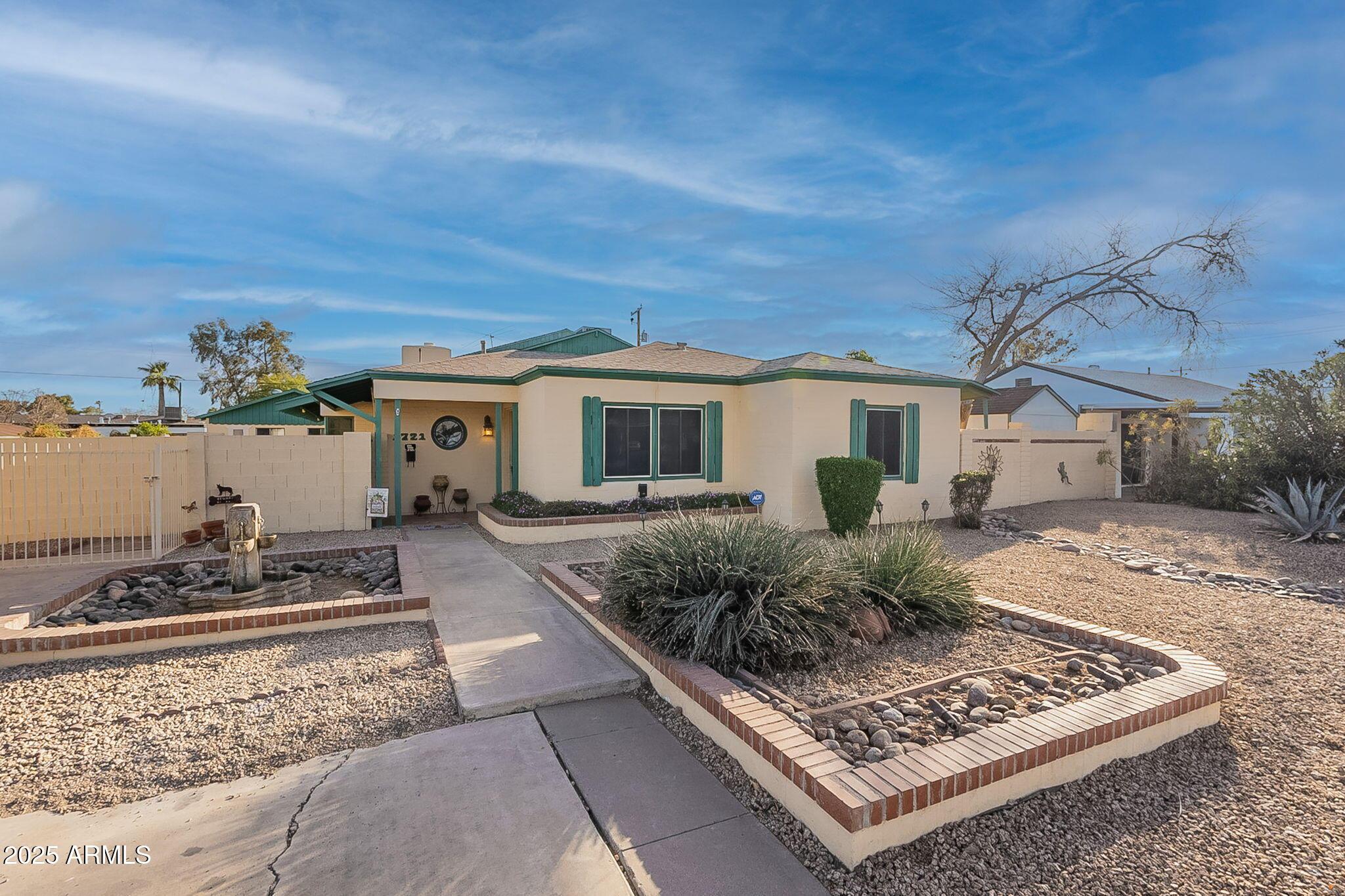 Photo one of 1721 W Weldon Ave Phoenix AZ 85015 | MLS 6830210