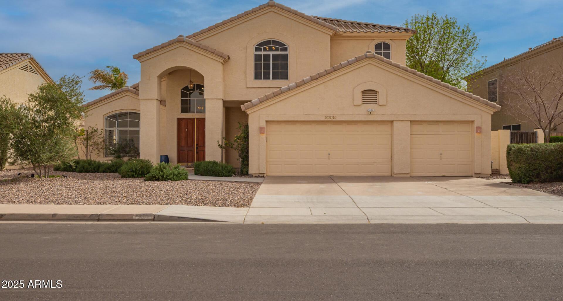 Photo one of 5771 W Gail Dr Chandler AZ 85226 | MLS 6830287