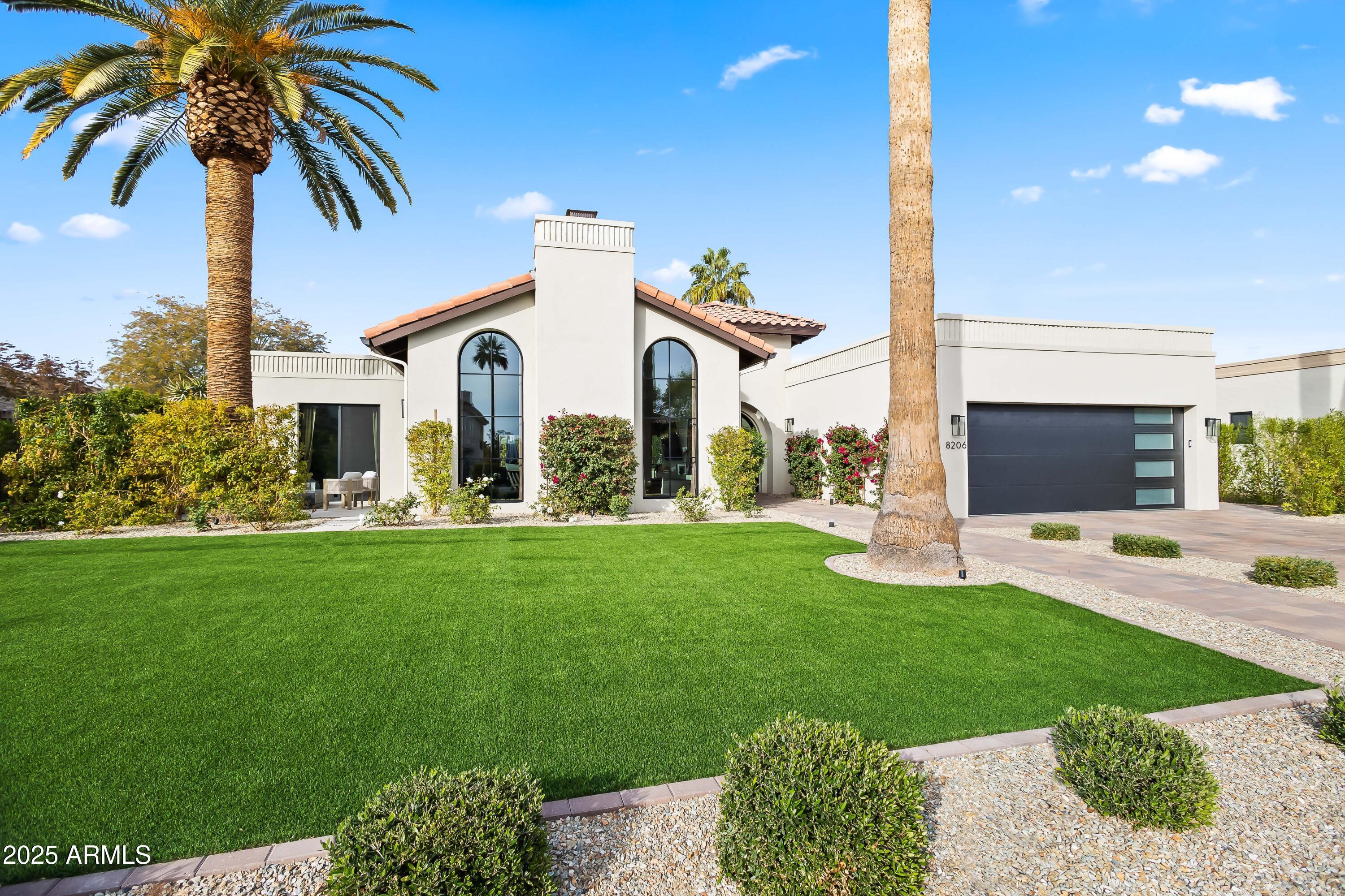 Photo one of 8206 E Del Camino Dr Scottsdale AZ 85258 | MLS 6830511