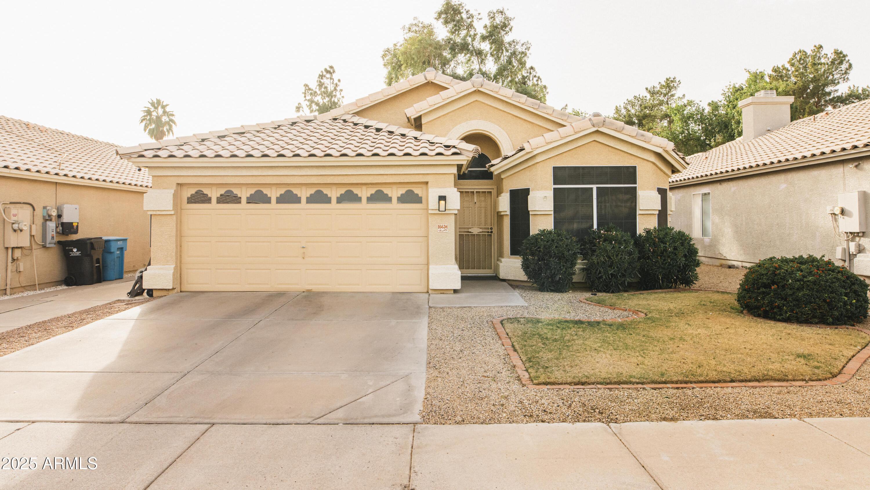 Photo one of 16634 N 33Rd Way Phoenix AZ 85032 | MLS 6831044