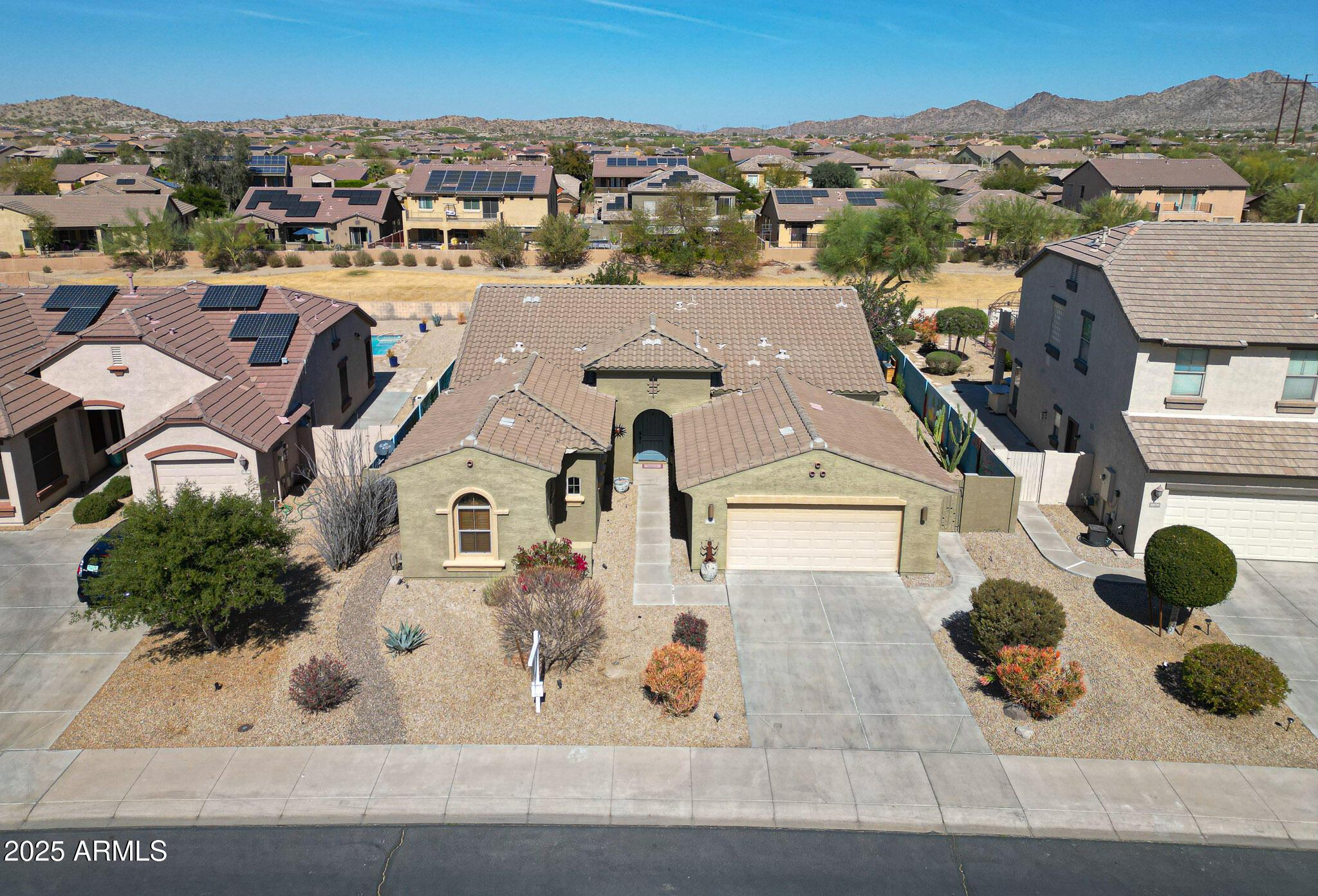 Photo one of 18178 W Desert View Ln Goodyear AZ 85338 | MLS 6831069