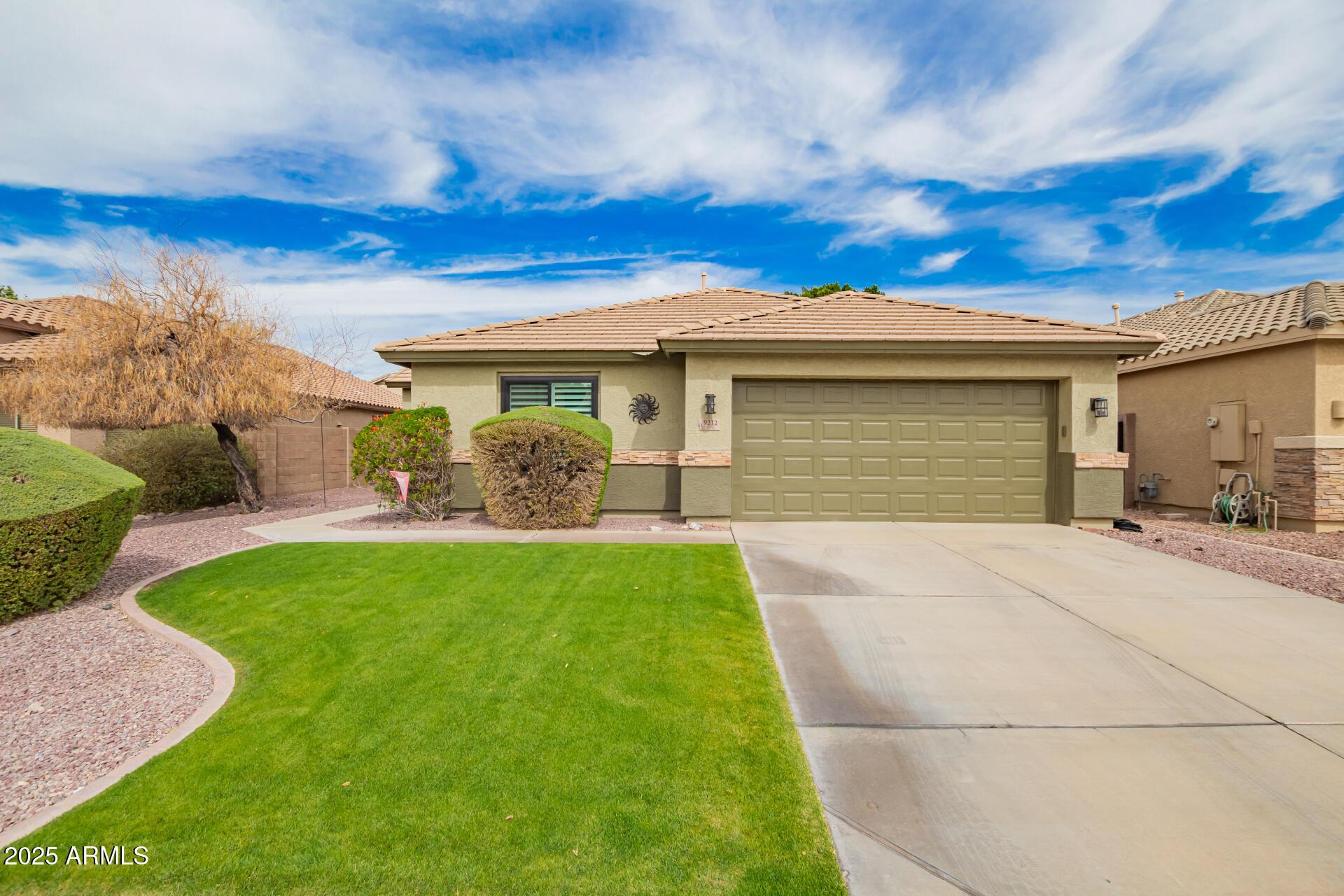 Photo one of 9212 W Salter Dr Peoria AZ 85382 | MLS 6831024