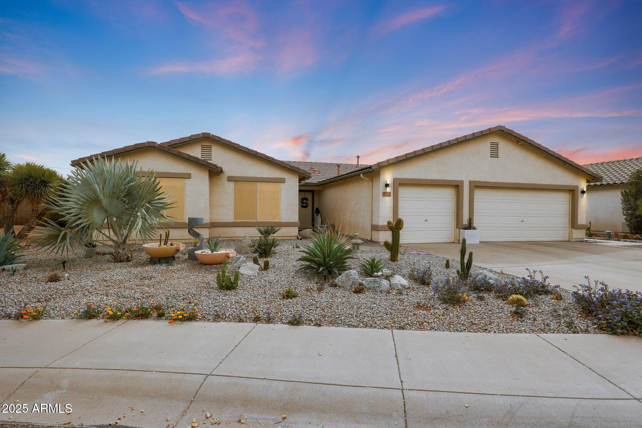 Photo one of 10505 W Wilshire Dr Avondale AZ 85392 | MLS 6831209