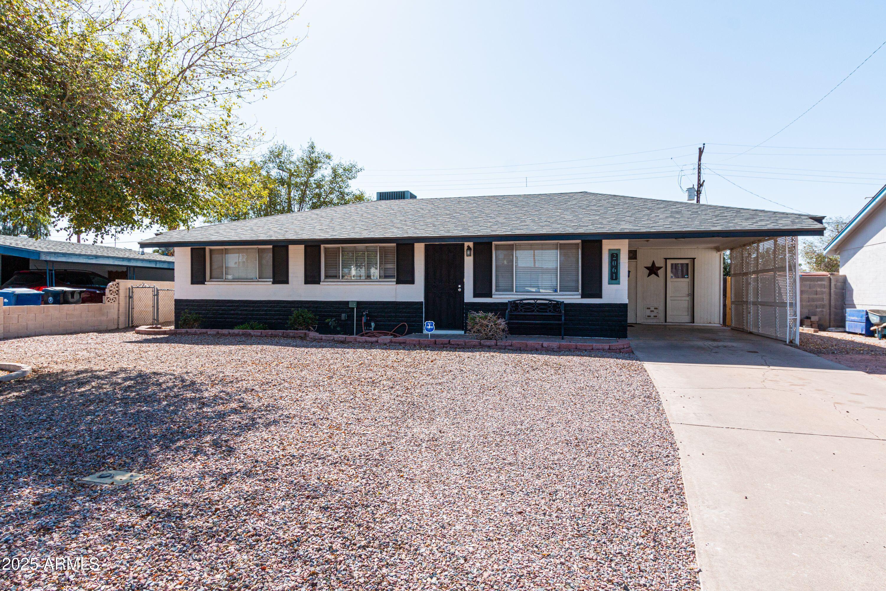 Photo one of 2061 E Bayberry Ave Mesa AZ 85204 | MLS 6831476