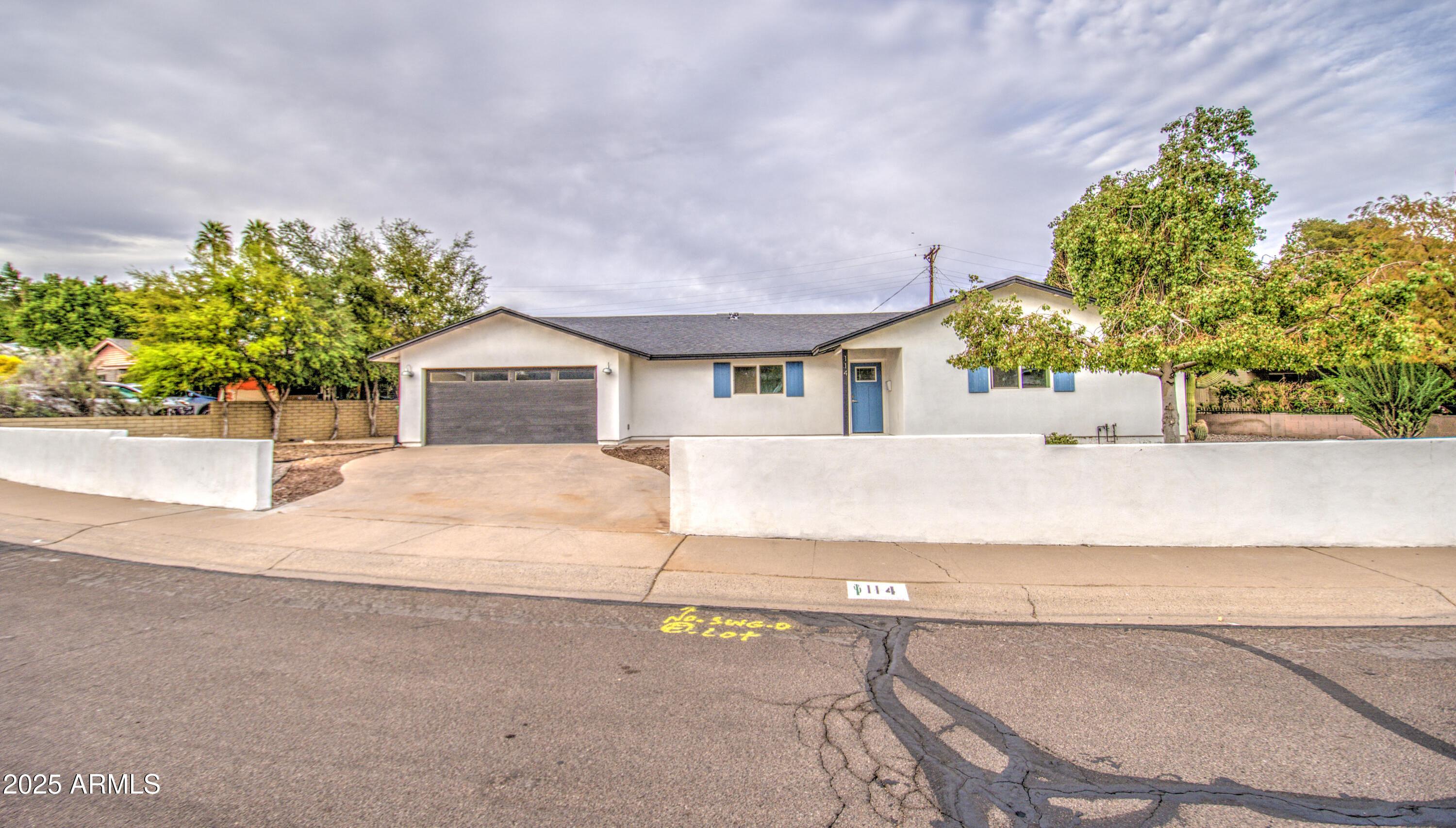 Photo one of 114 E Garfield St Tempe AZ 85288 | MLS 6831555