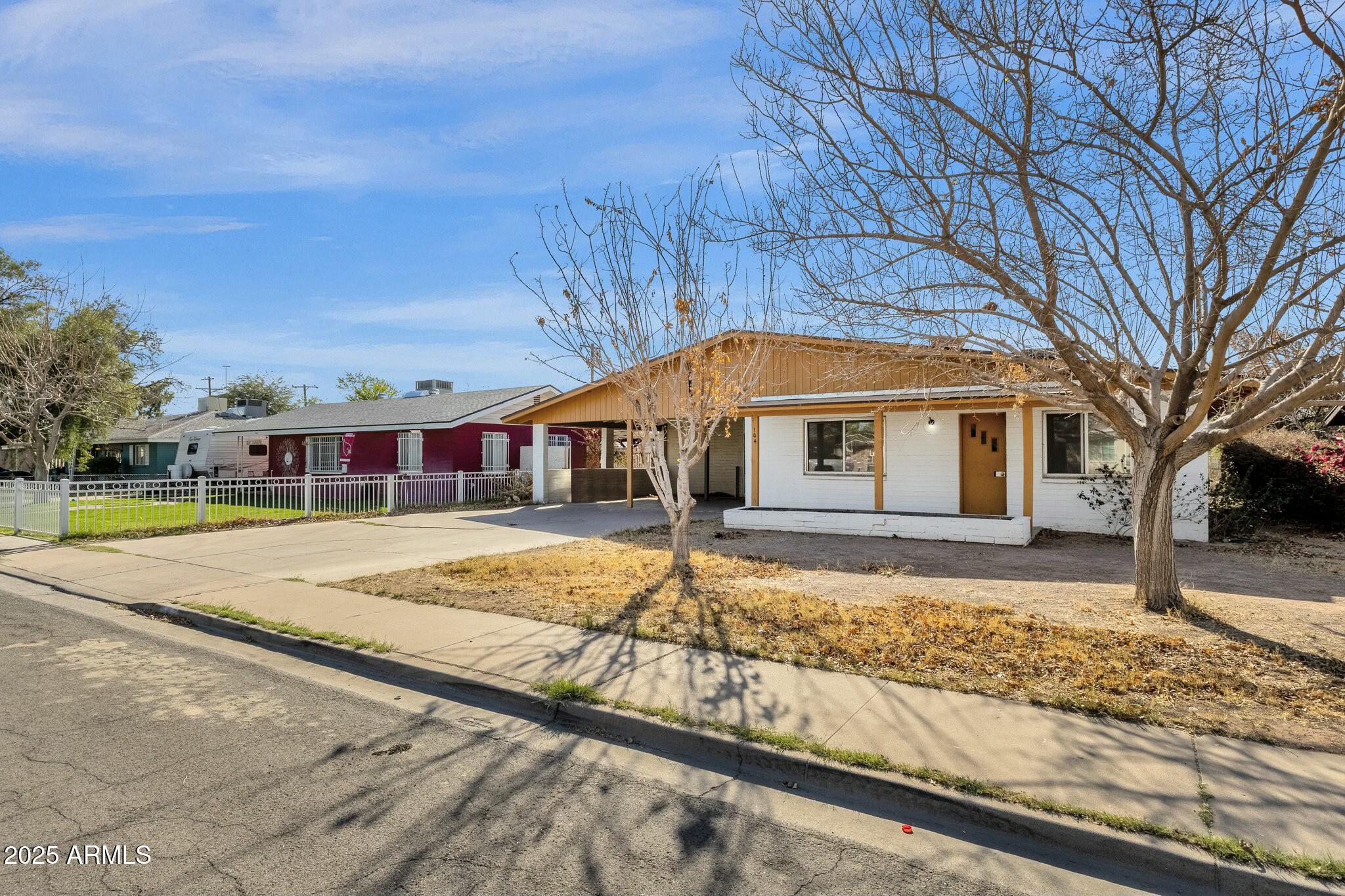 Photo one of 104 S Doran -- Mesa AZ 85204 | MLS 6831738