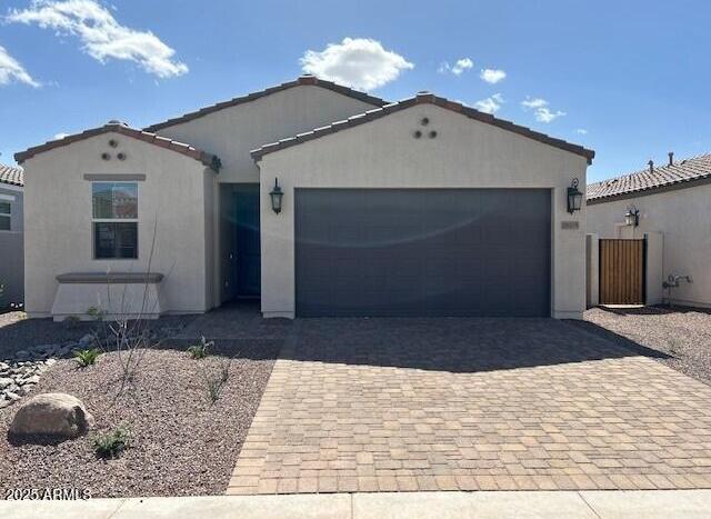 Photo one of 18105 W Hiddenview Dr Goodyear AZ 85338 | MLS 6831932