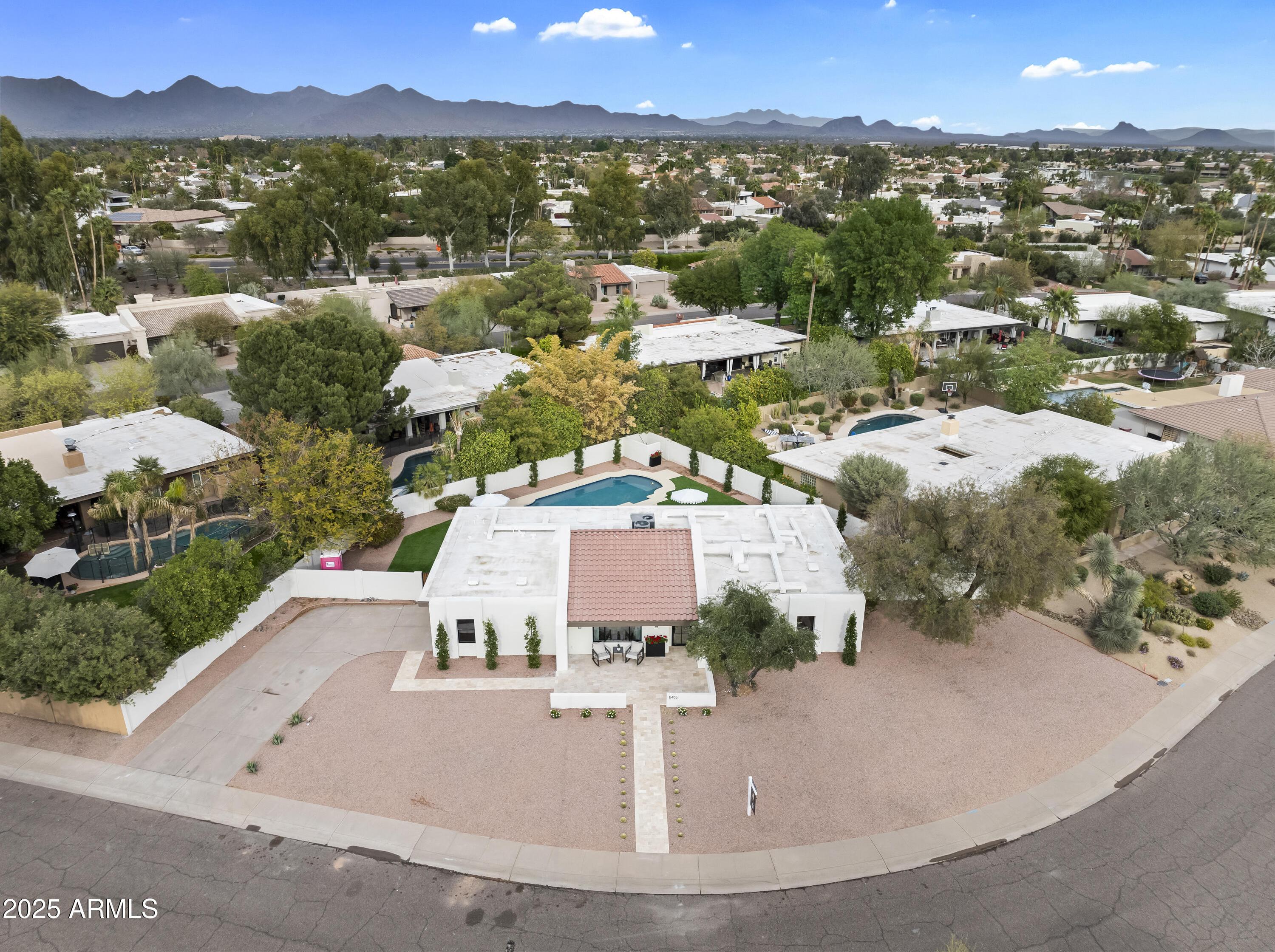 Photo one of 8405 N Via Mia -- Scottsdale AZ 85258 | MLS 6832162