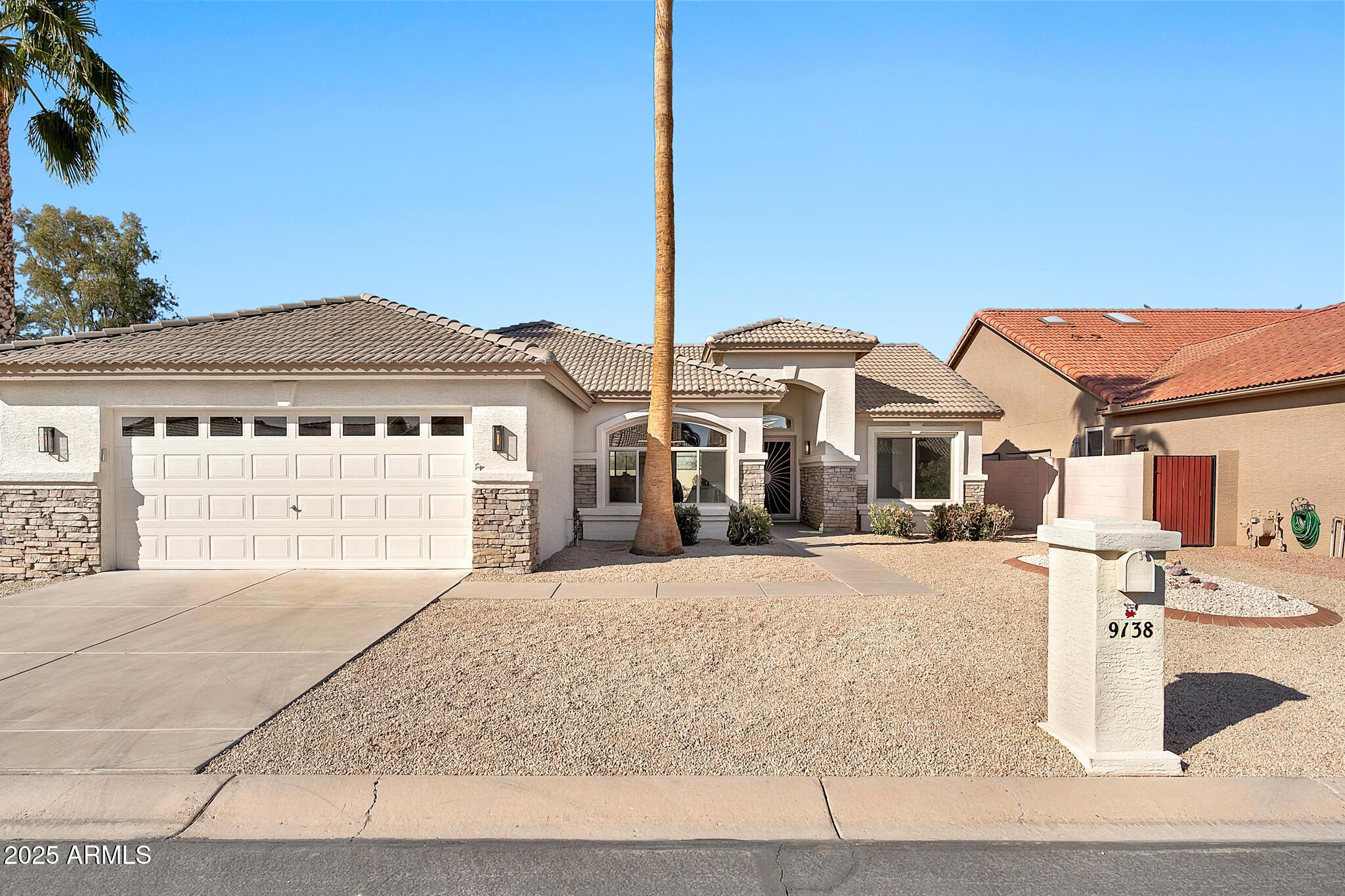 Photo one of 9138 E Emerald Dr Sun Lakes AZ 85248 | MLS 6832156