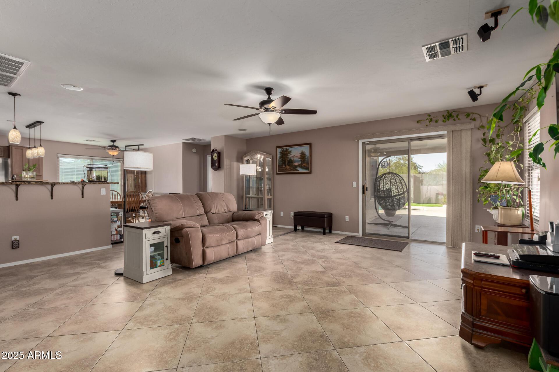 Photo one of 33224 N Cat Hills Ave San Tan Valley AZ 85144 | MLS 6832223