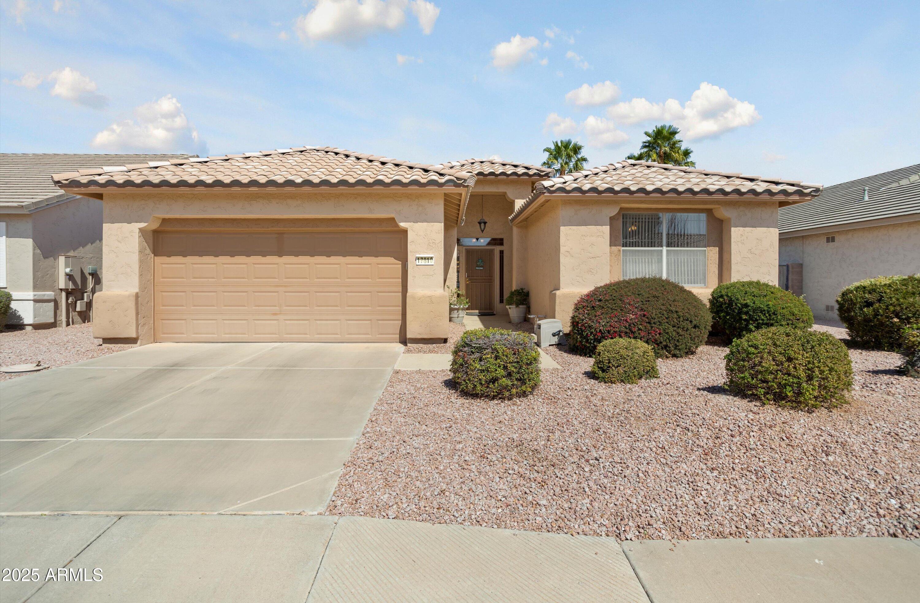 Photo one of 17810 W Club Vista Dr Surprise AZ 85374 | MLS 6832505