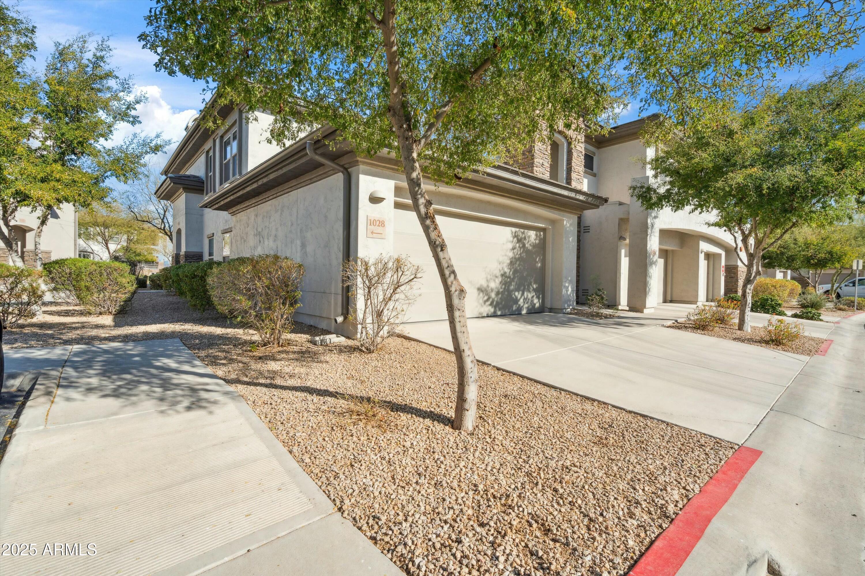 Photo one of 33575 N Dove Lakes Dr # 2028 Cave Creek AZ 85331 | MLS 6832717