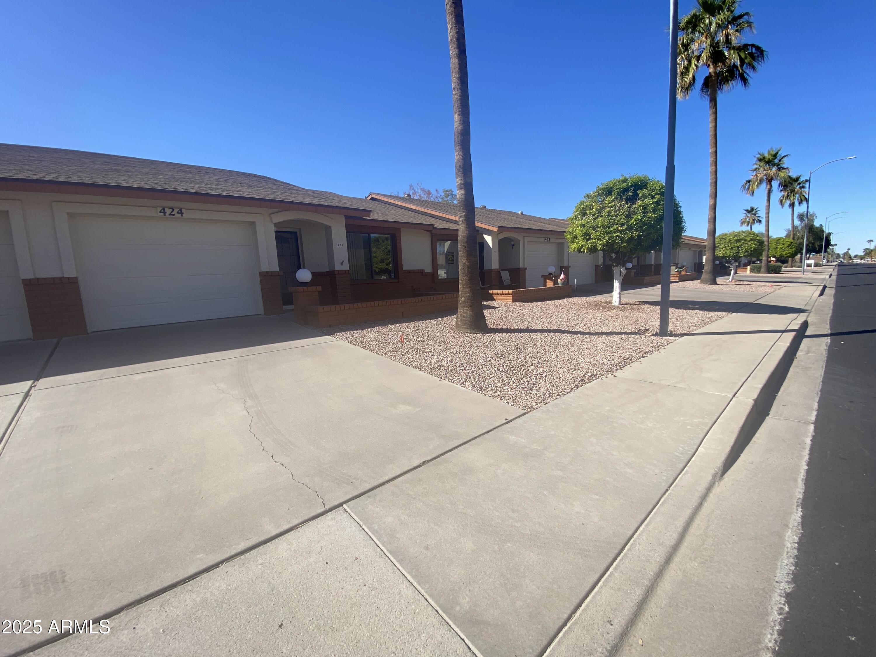 Photo one of 8255 E Kiva Ave # 424 Mesa AZ 85209 | MLS 6832995